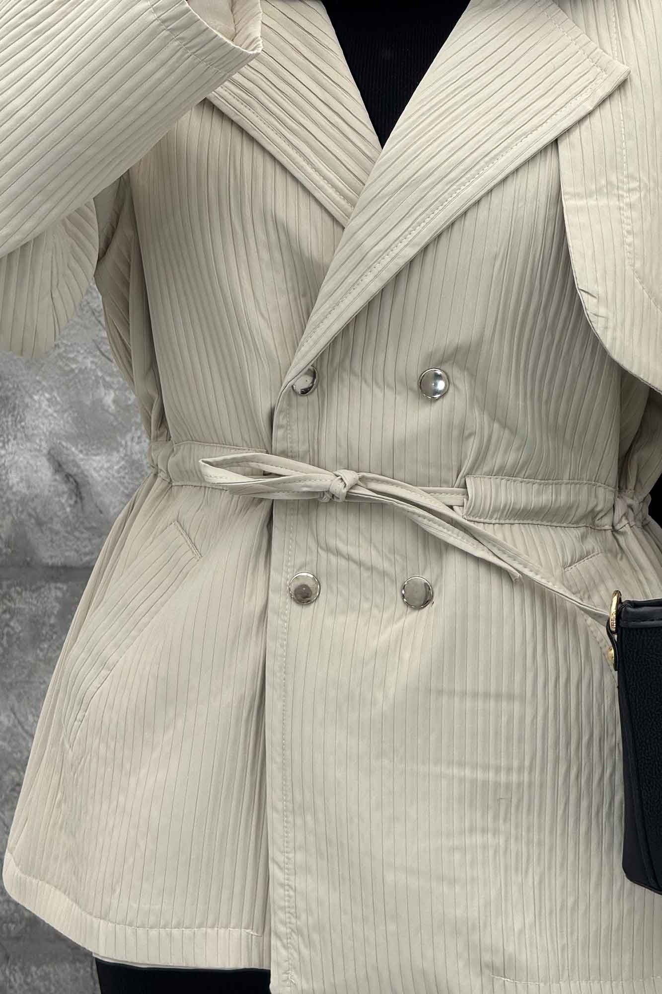 کت ملبورن پیلیسه کمرگت آستردار