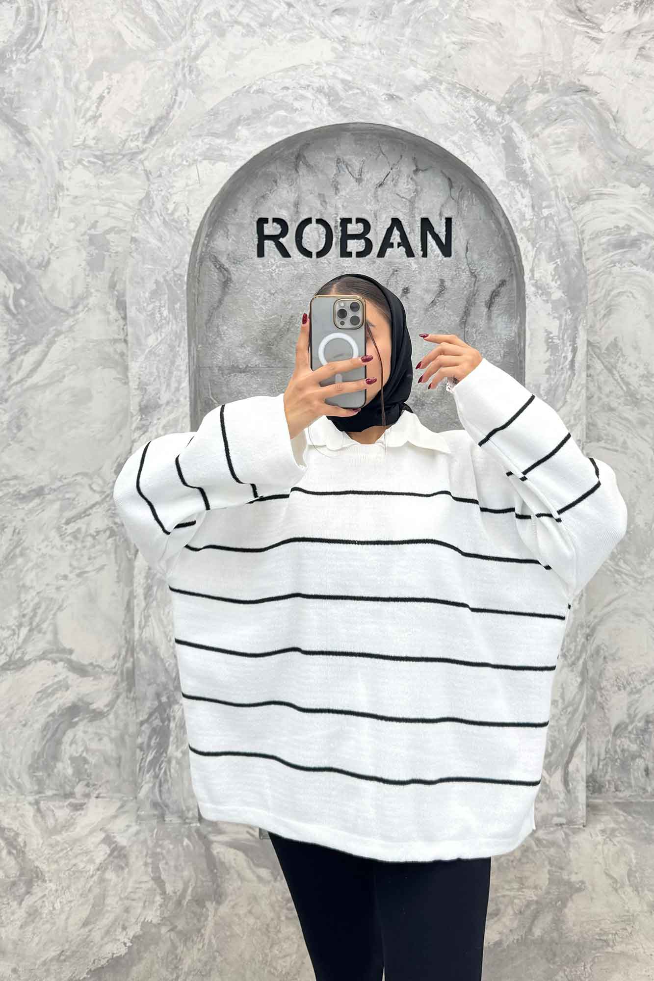 بلوز تک راه راه یقه گرد