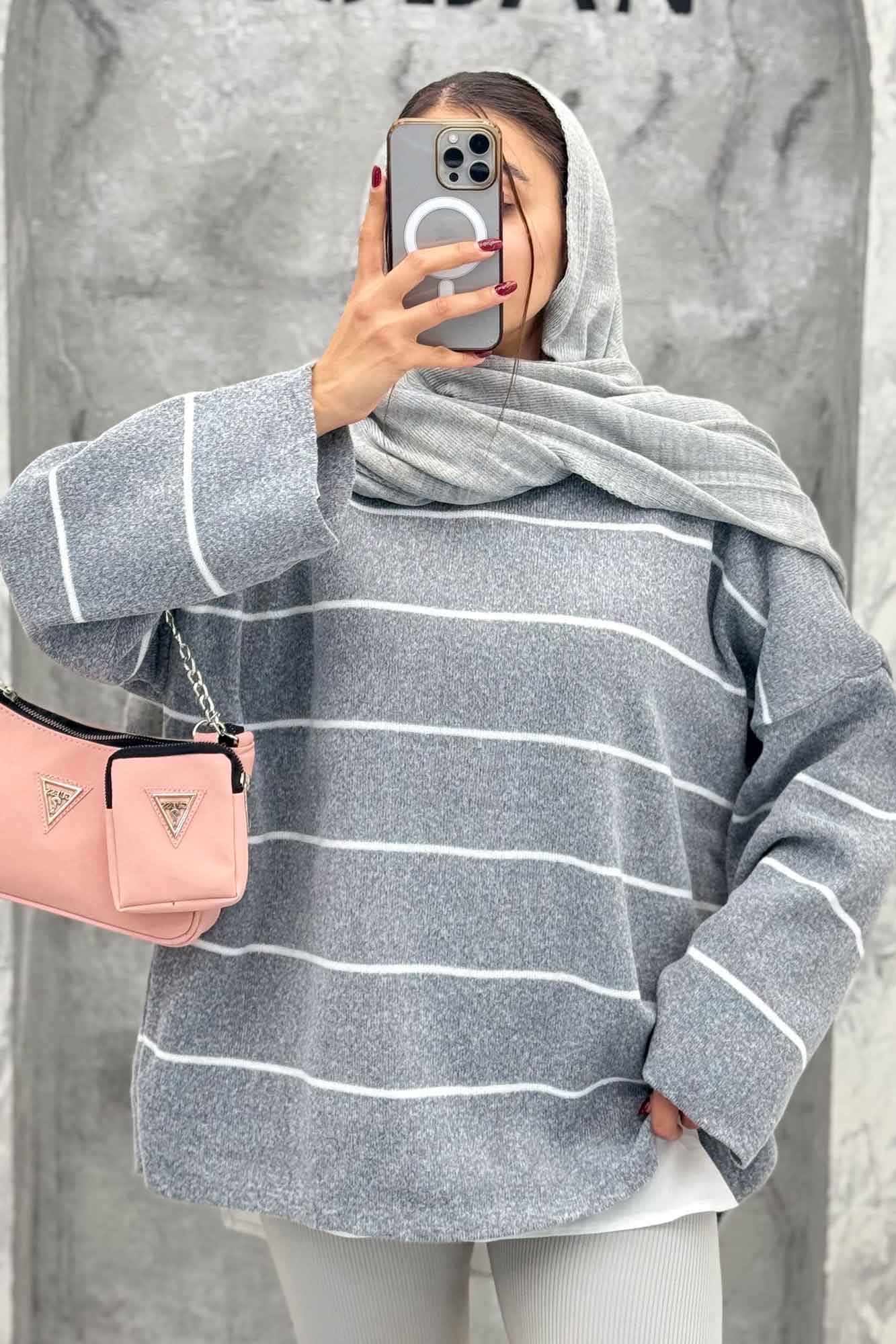 بلوز تک راه راه یقه گرد