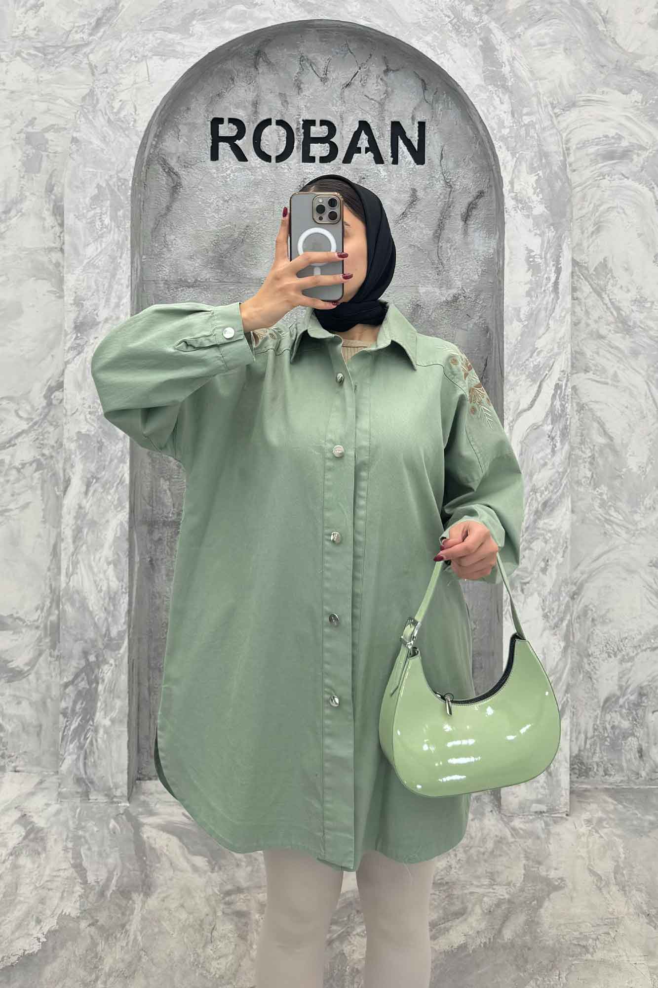 مانتو کتان پشت گلدوزی