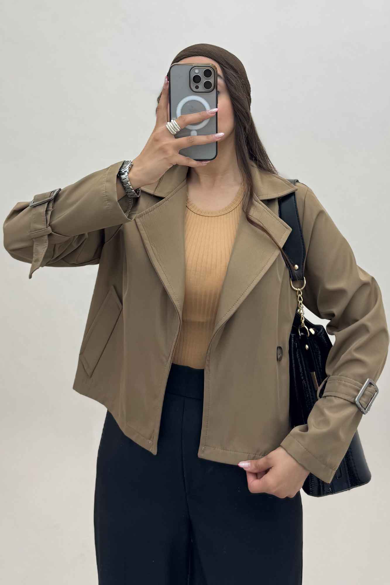 کت طرح جیب آستین سگک سانتانا