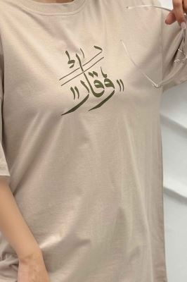 تیشرت یقه گرد چاپی طرح وقار