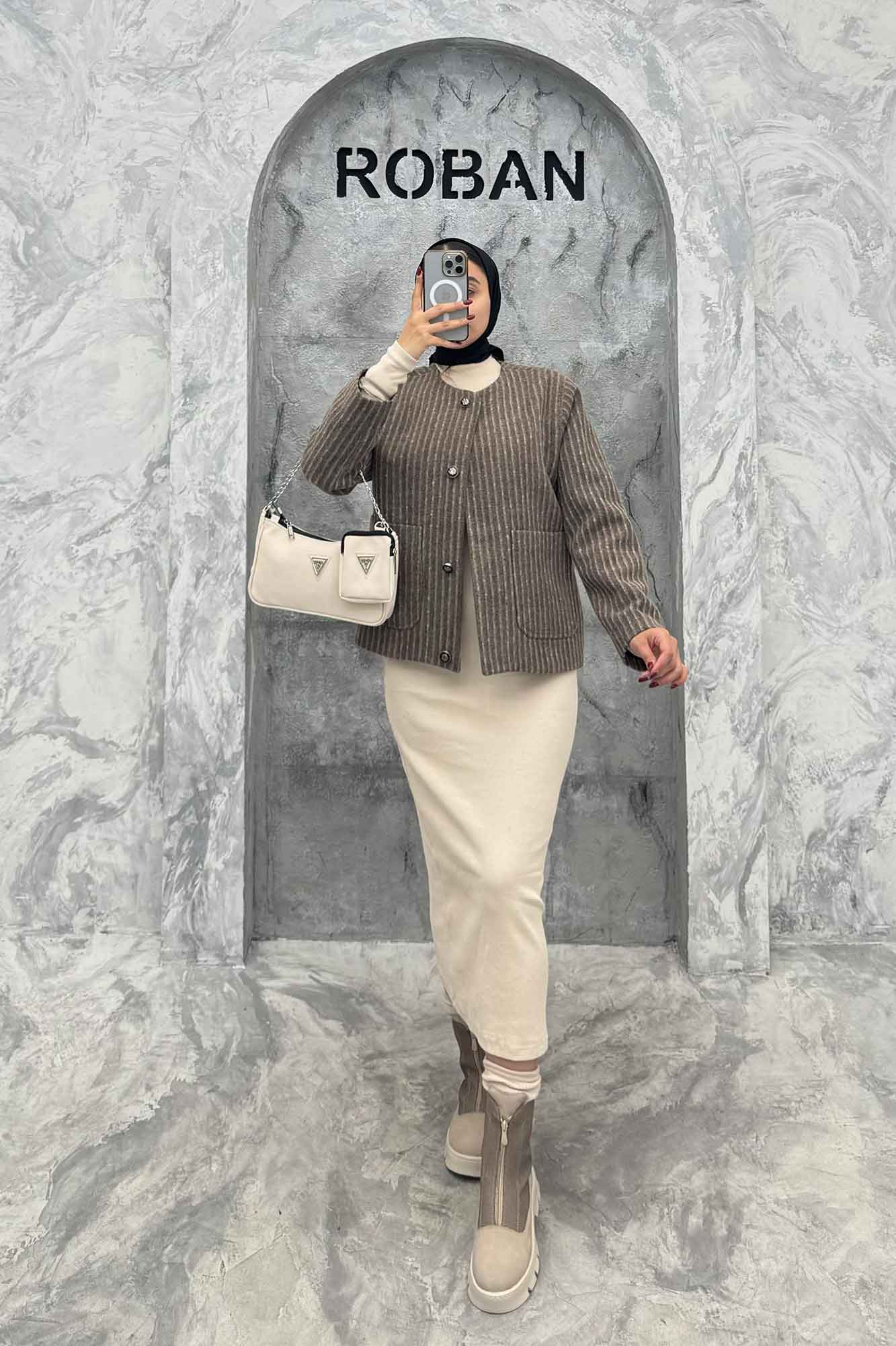 کت توییت پشمی یقه گرد NELA