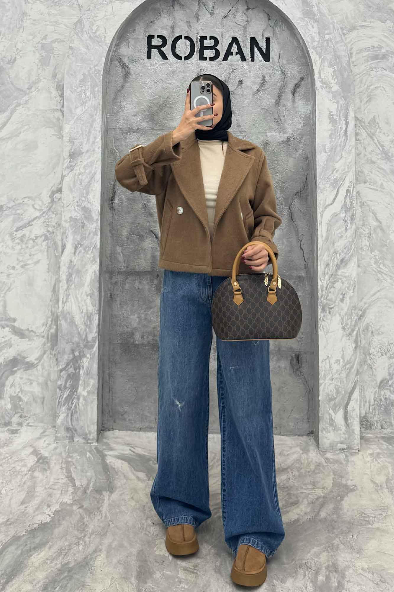 کت موهردار آستین سگک HOGO