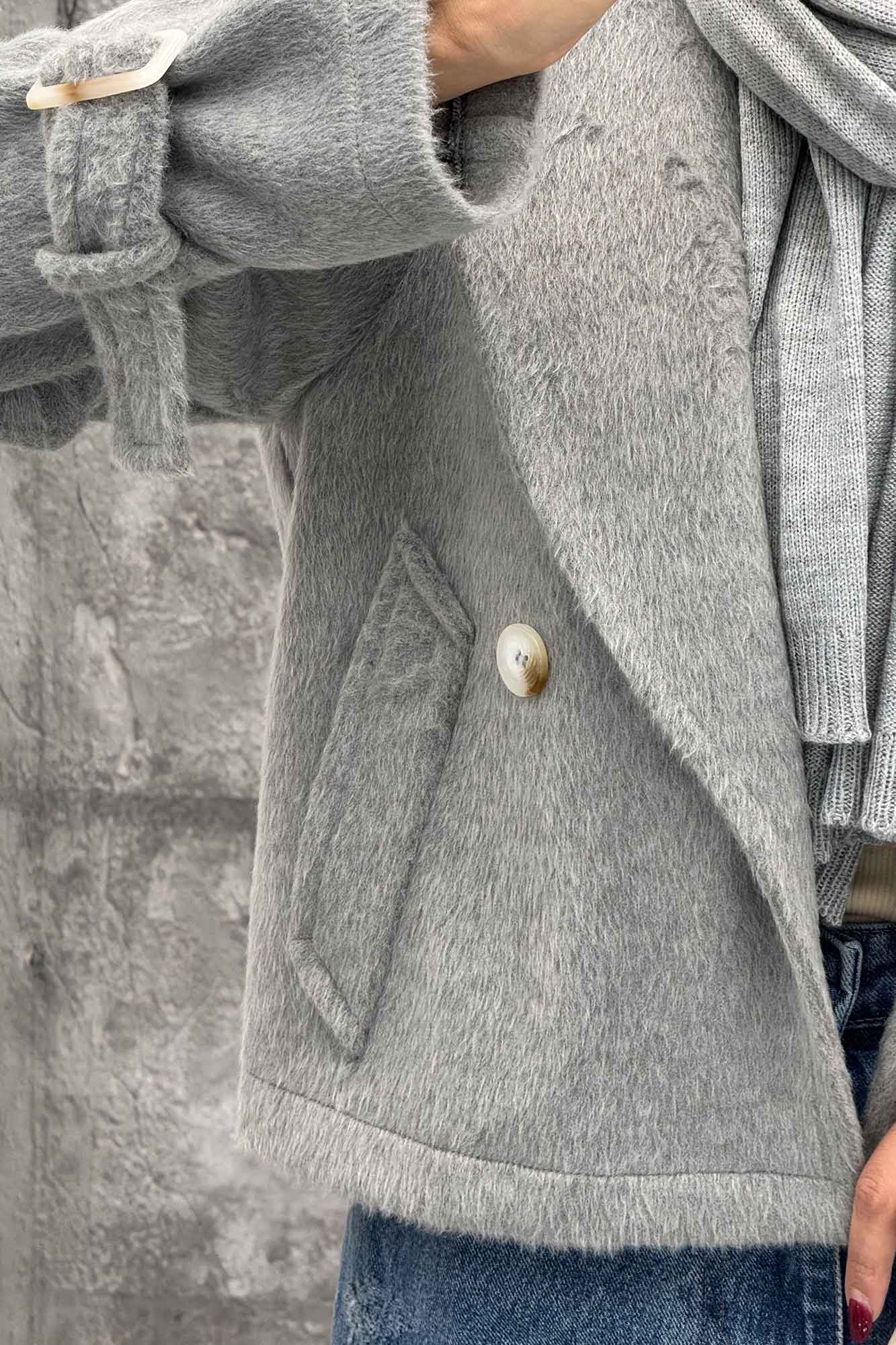 کت موهردار آستین سگک HOGO