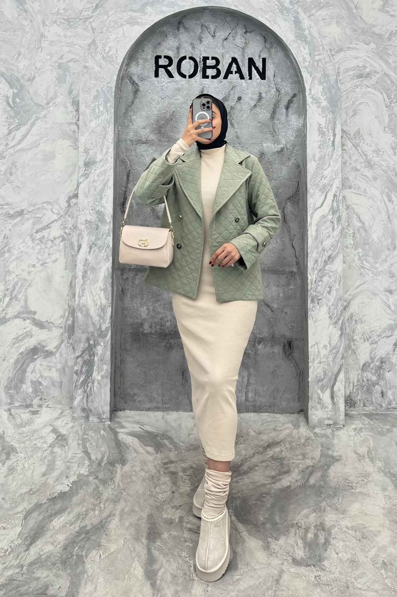 کت یقه انگلیسی فریال چهار دکمه امیلیا