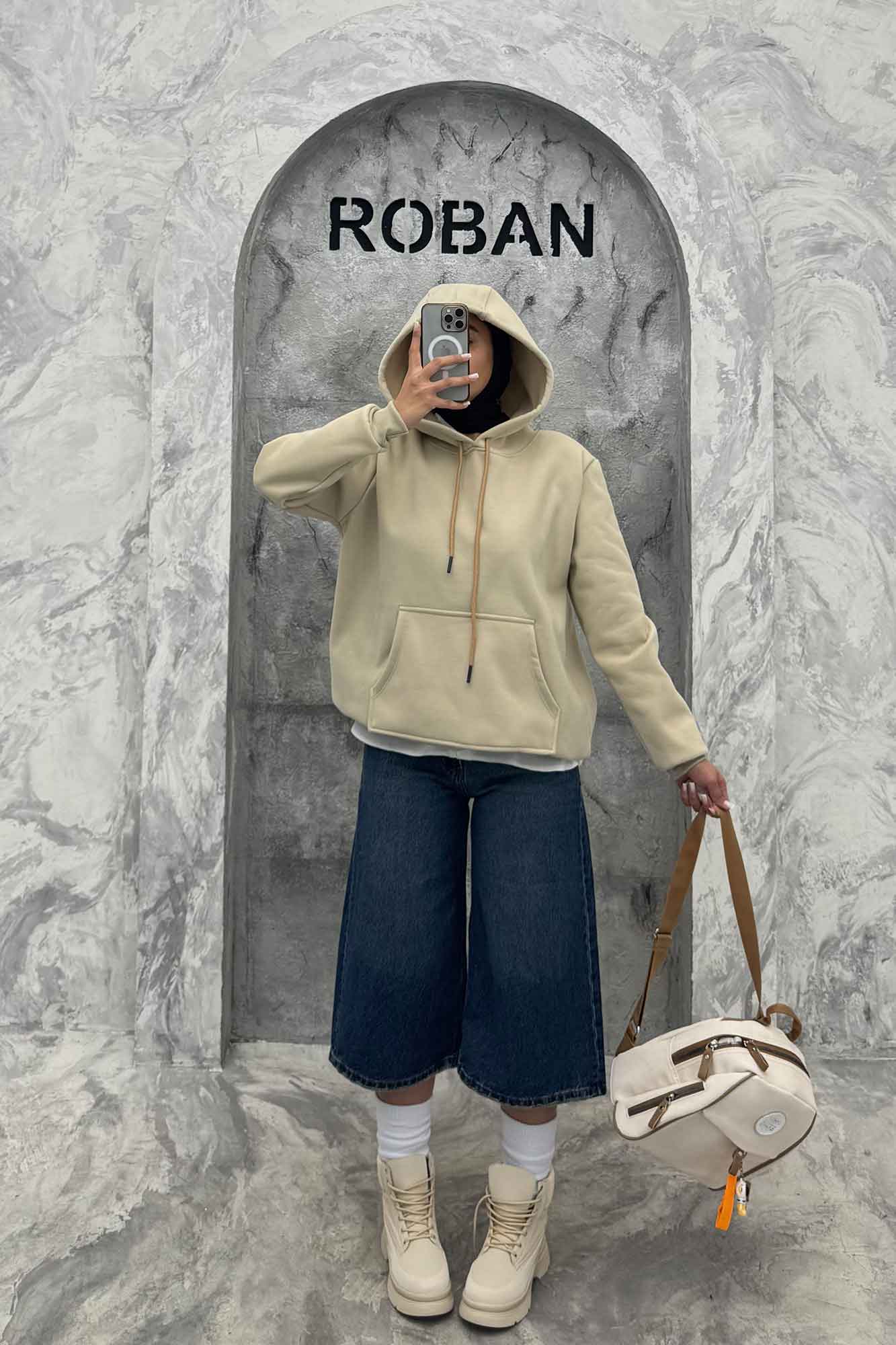 هودی کلاهدار جیب کانگورویی