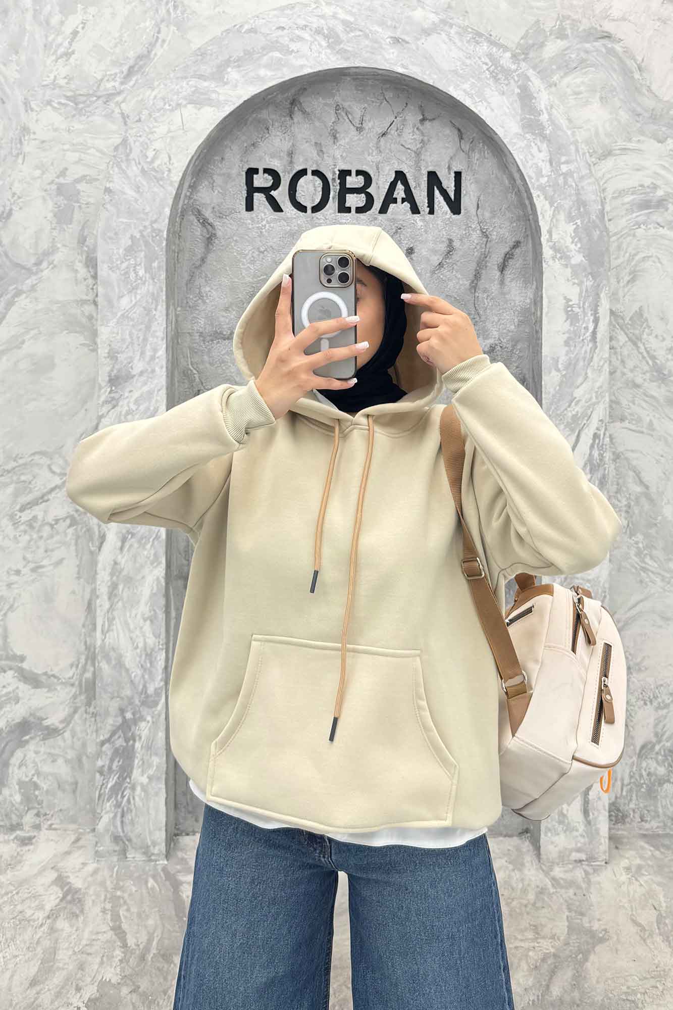 هودی کلاهدار جیب کانگورویی