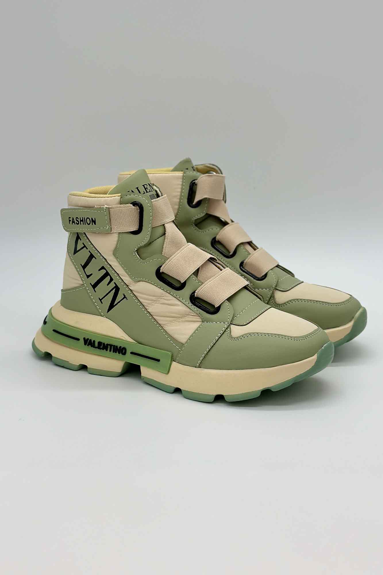 کتانی ساقدار بندکشی زیره نوشته VALENTINO