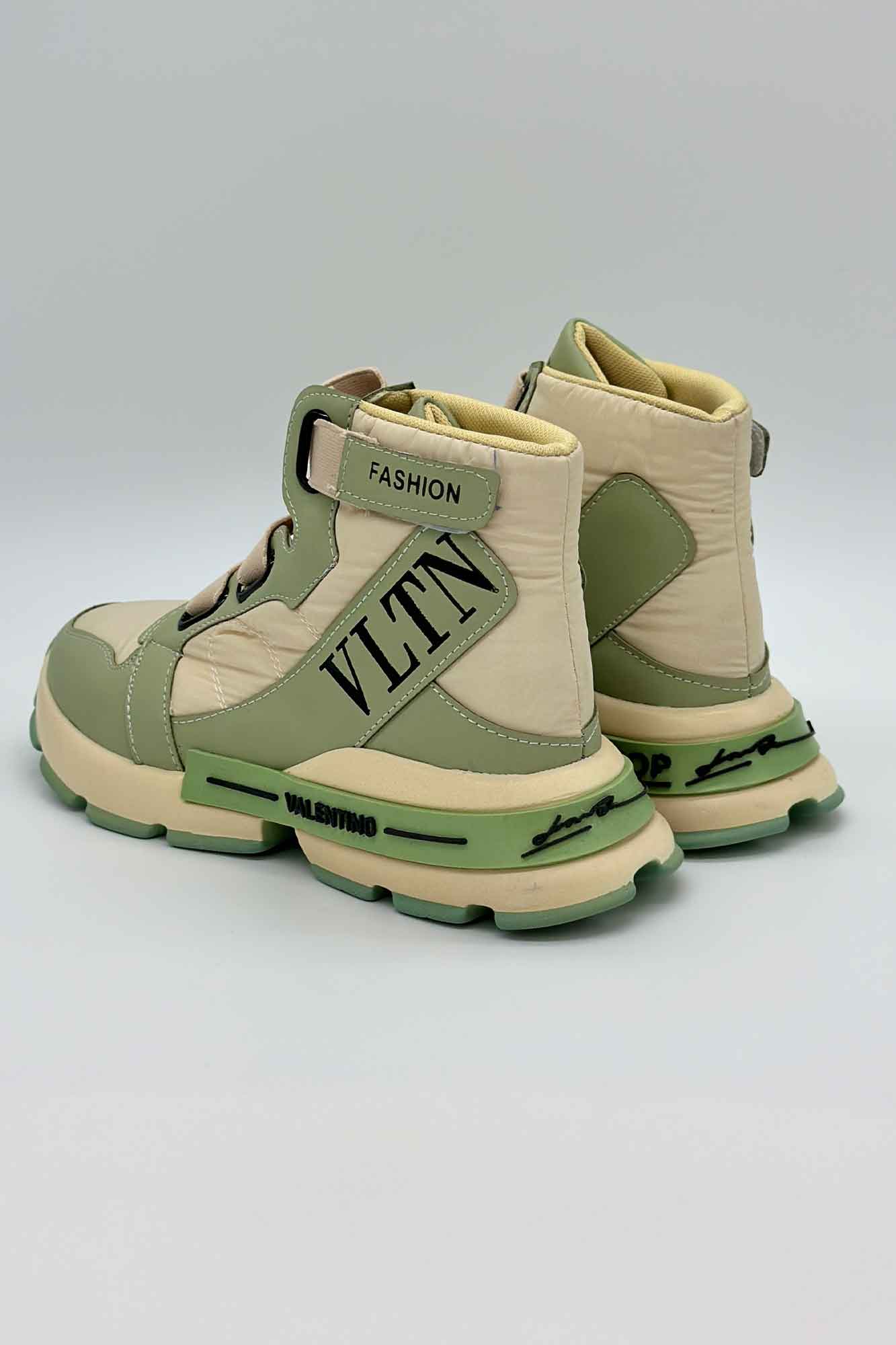 کتانی ساقدار بندکشی زیره نوشته VALENTINO