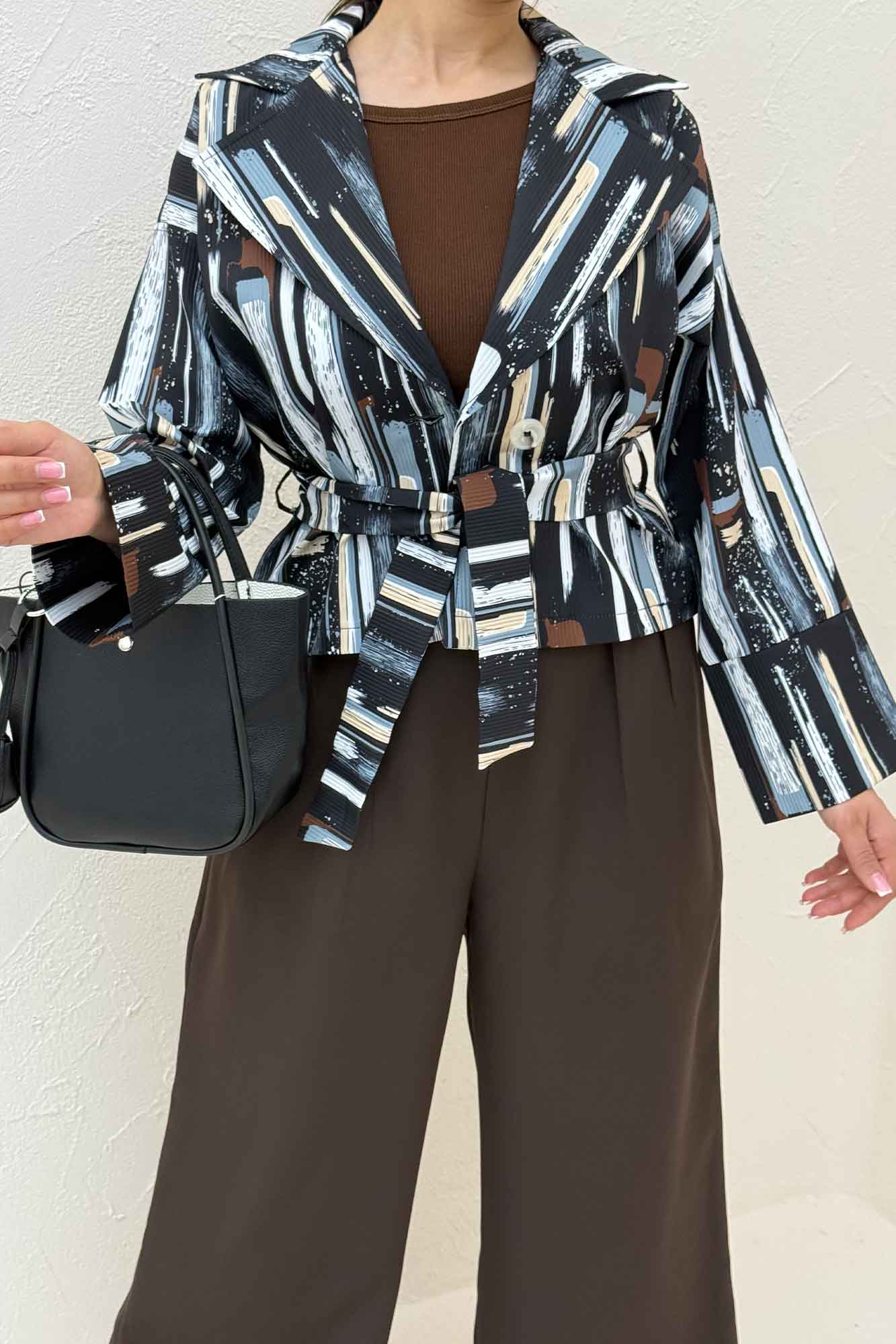 کت تک دکمه سانتانا چاپی کمربنددار