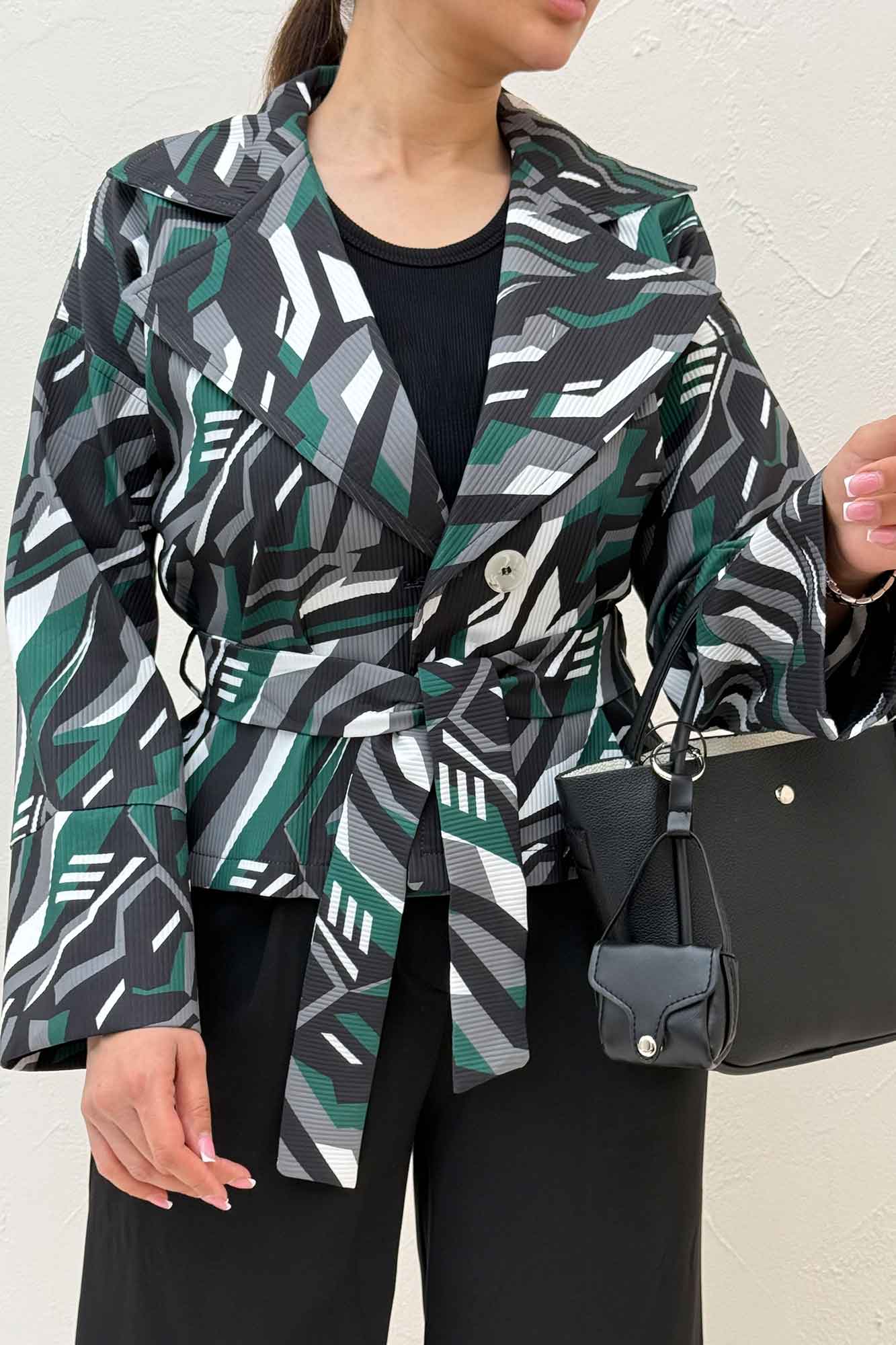 کت تک دکمه سانتانا چاپی کمربنددار