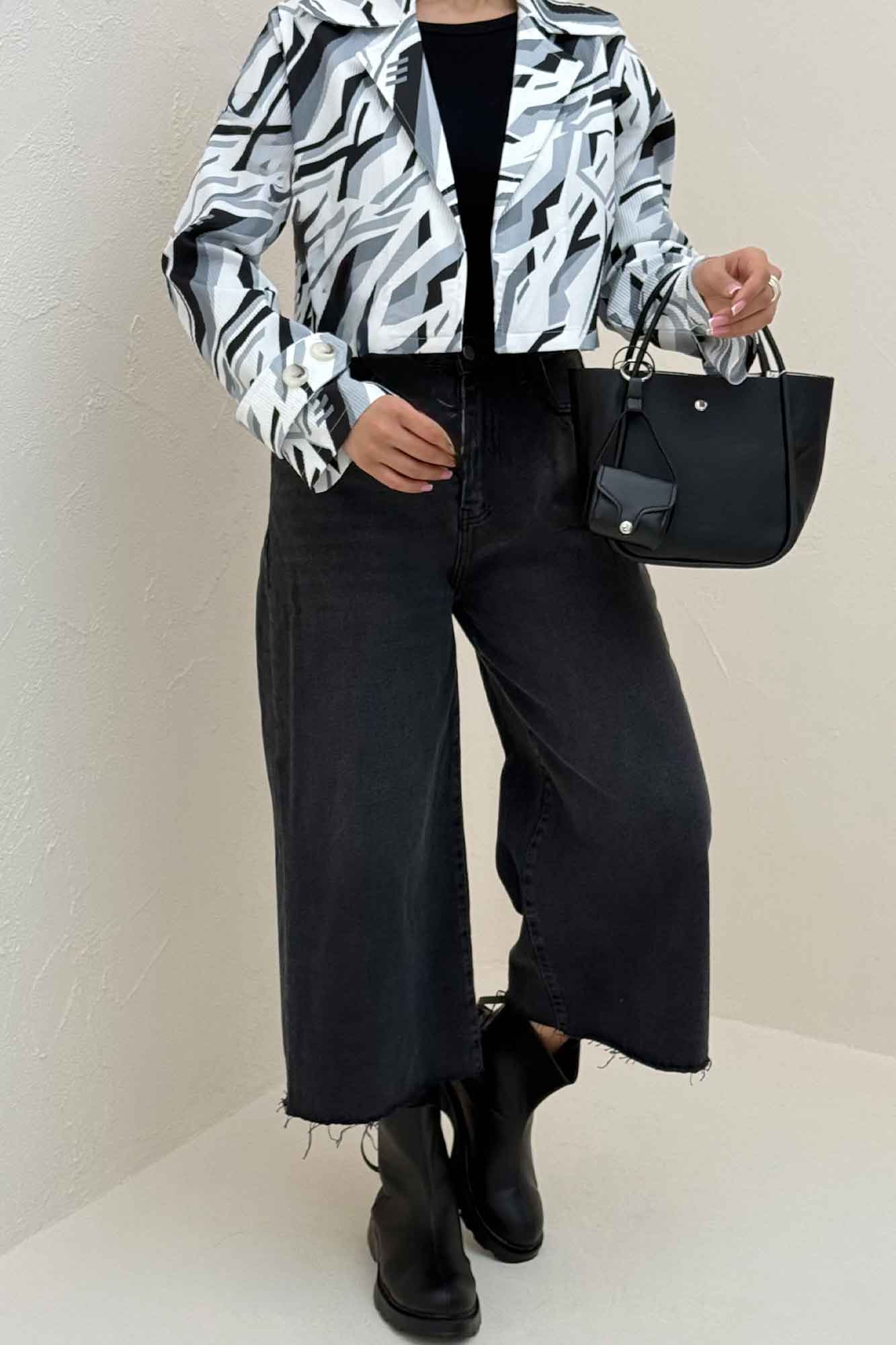 کت کراپ سانتانا چاپی لئا