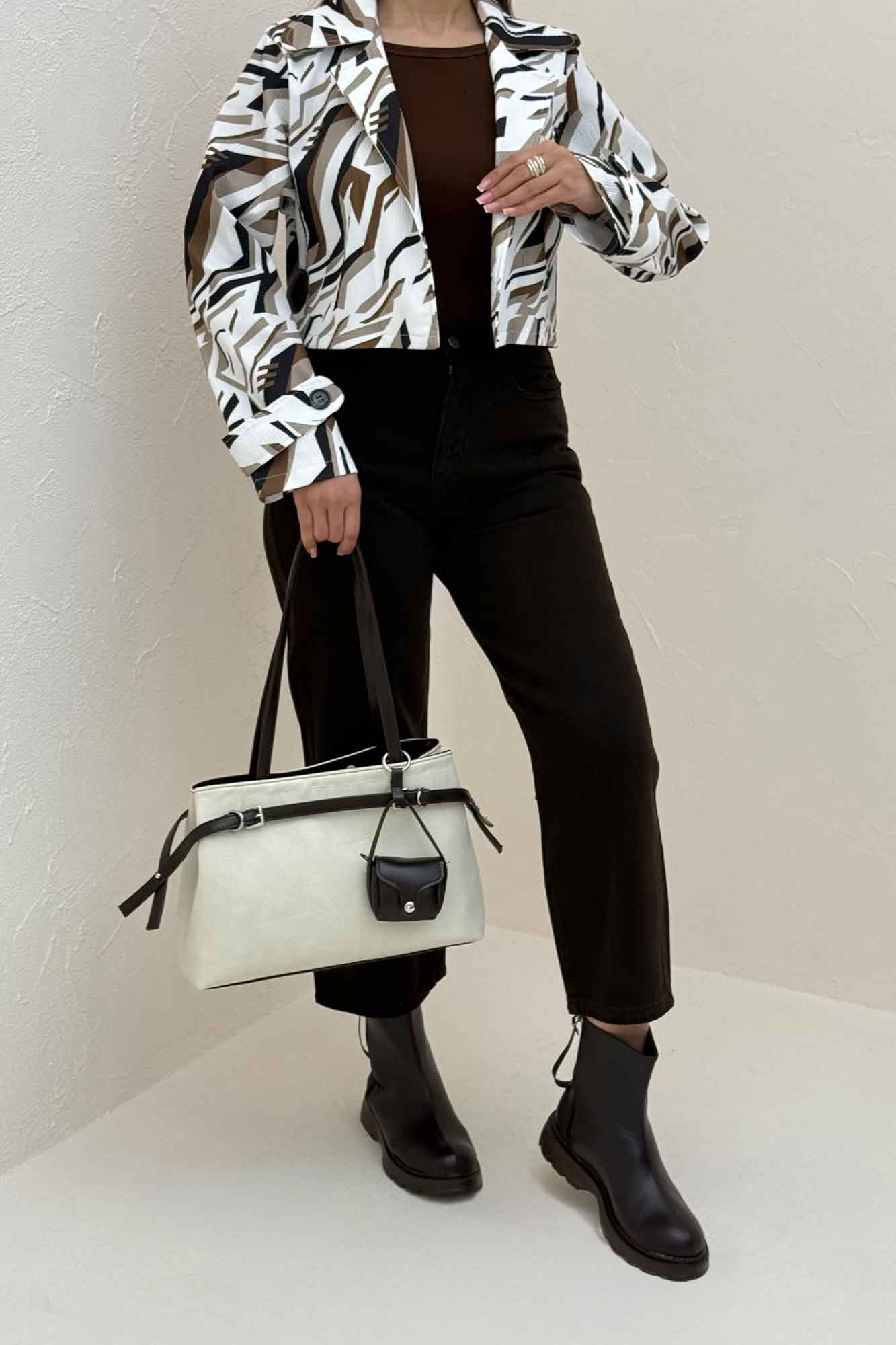 کت کراپ سانتانا چاپی لئا