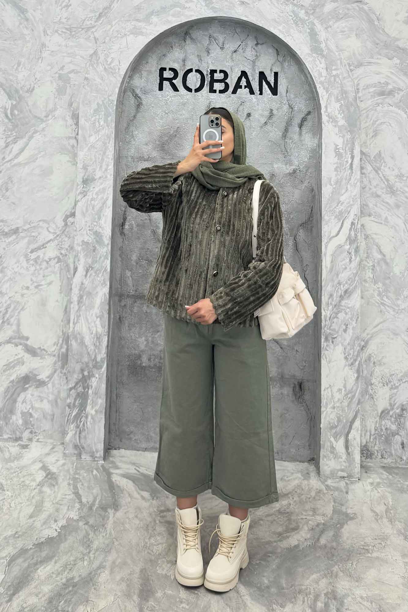 کت آستردار استرایپ یقه گرد