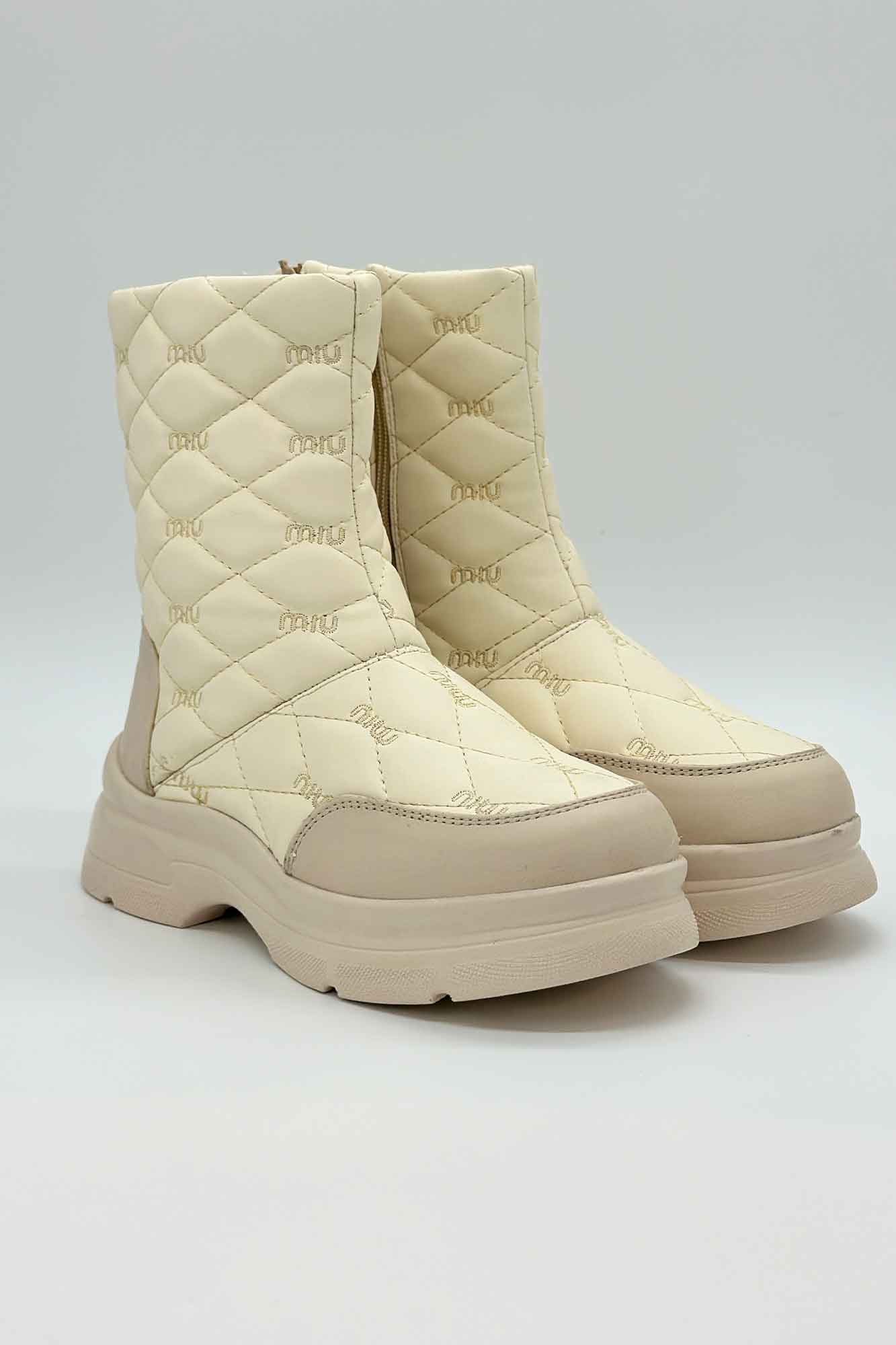 نیم بوت کاپشنی طرح MIU