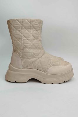 نیم بوت کاپشنی طرح مثلثی