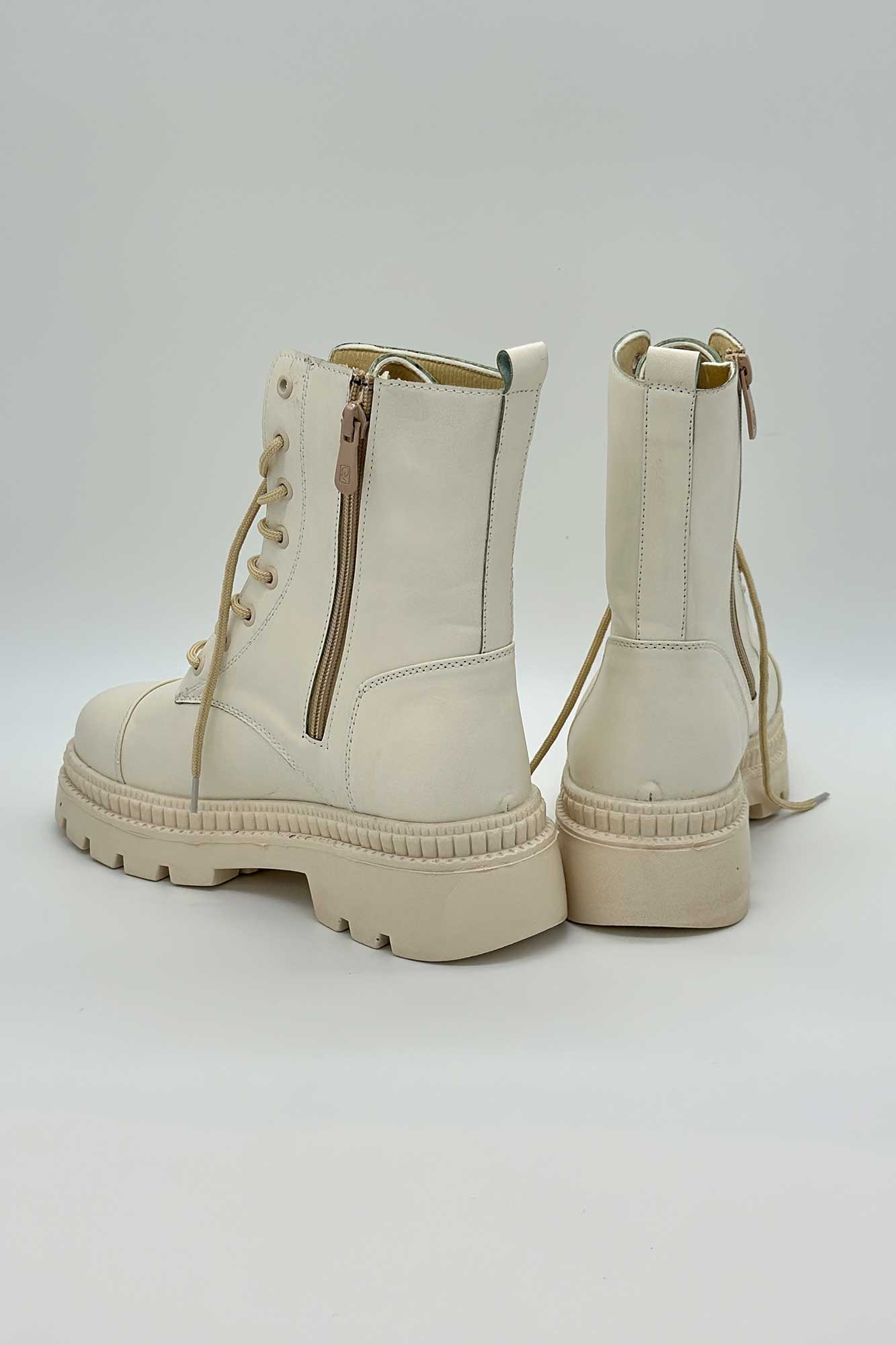 بوت کوتاه ساقدار بندی