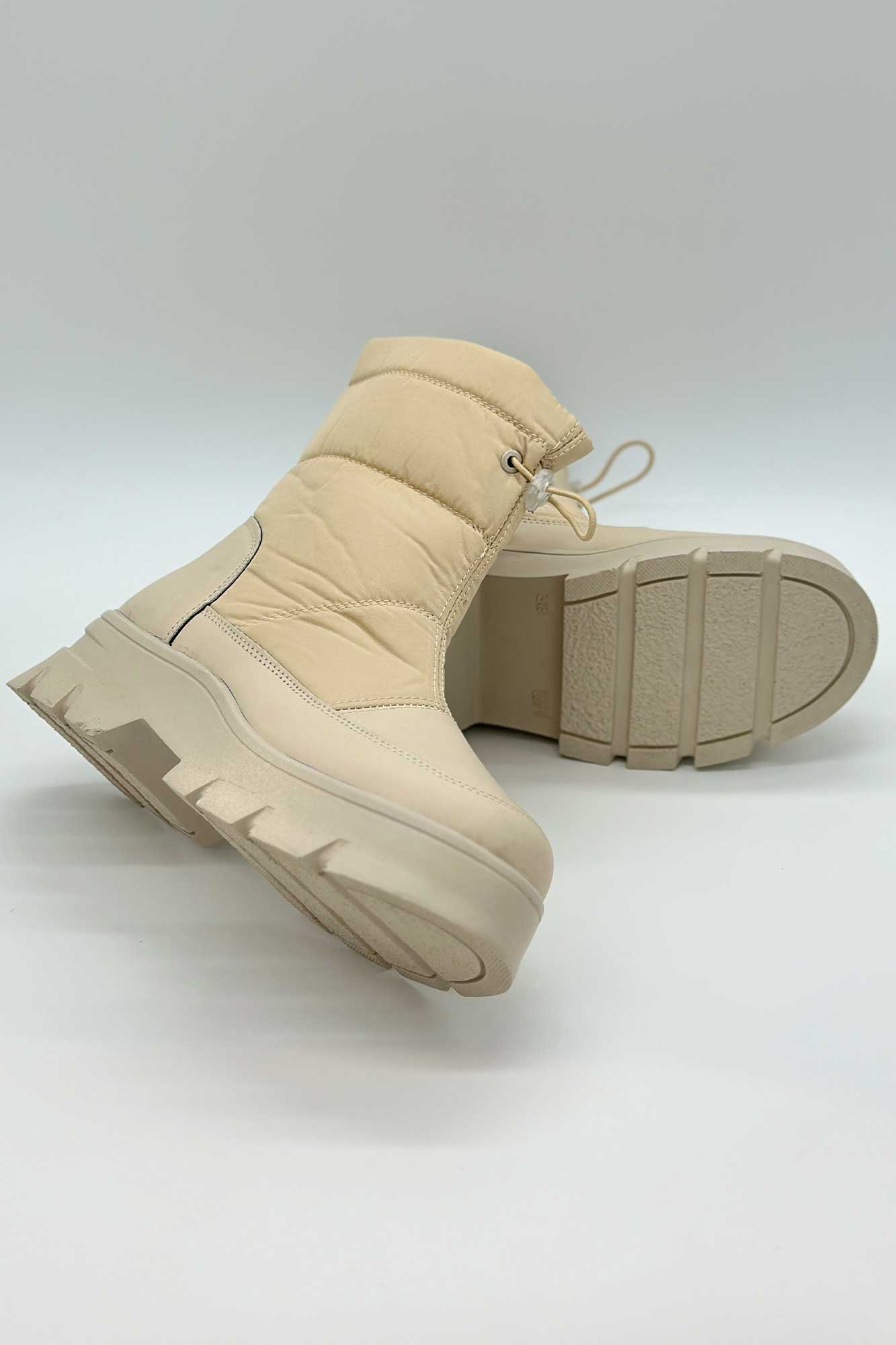 نیم بوت کاپشنی بالا گت دار 12696