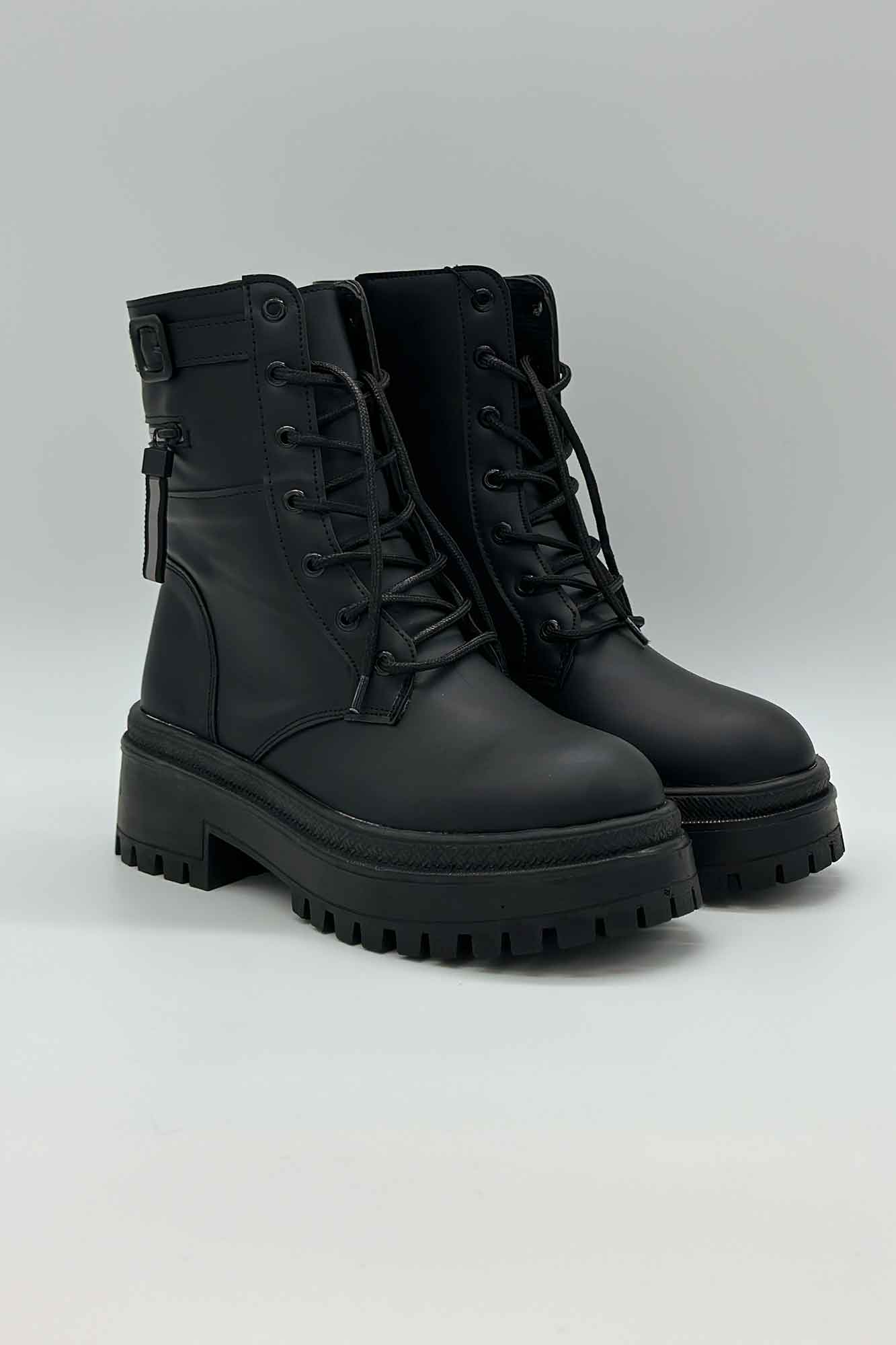 نیم بوت پشت زیپ بندی 9063