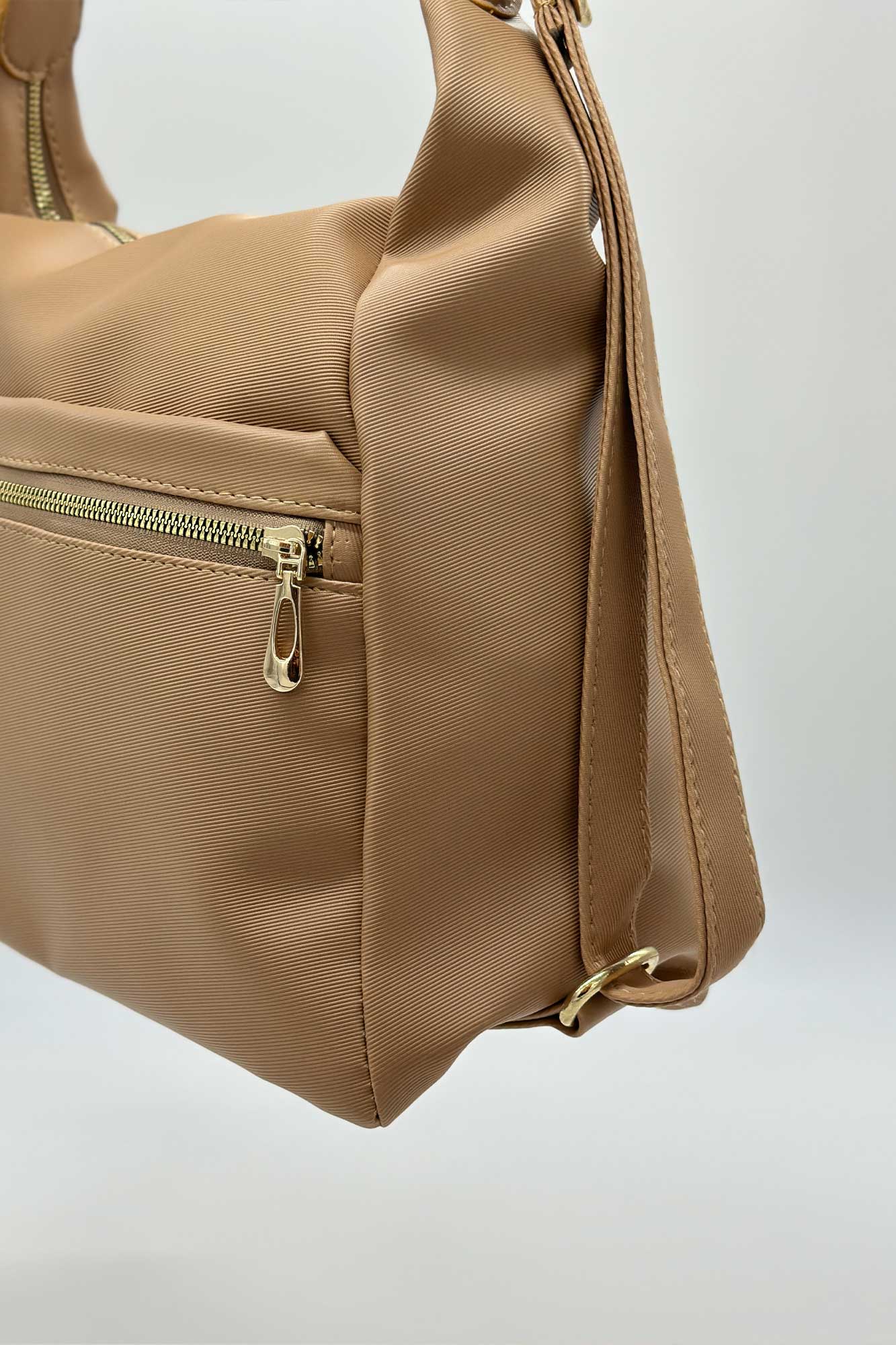 زنانه دو کاره 1592