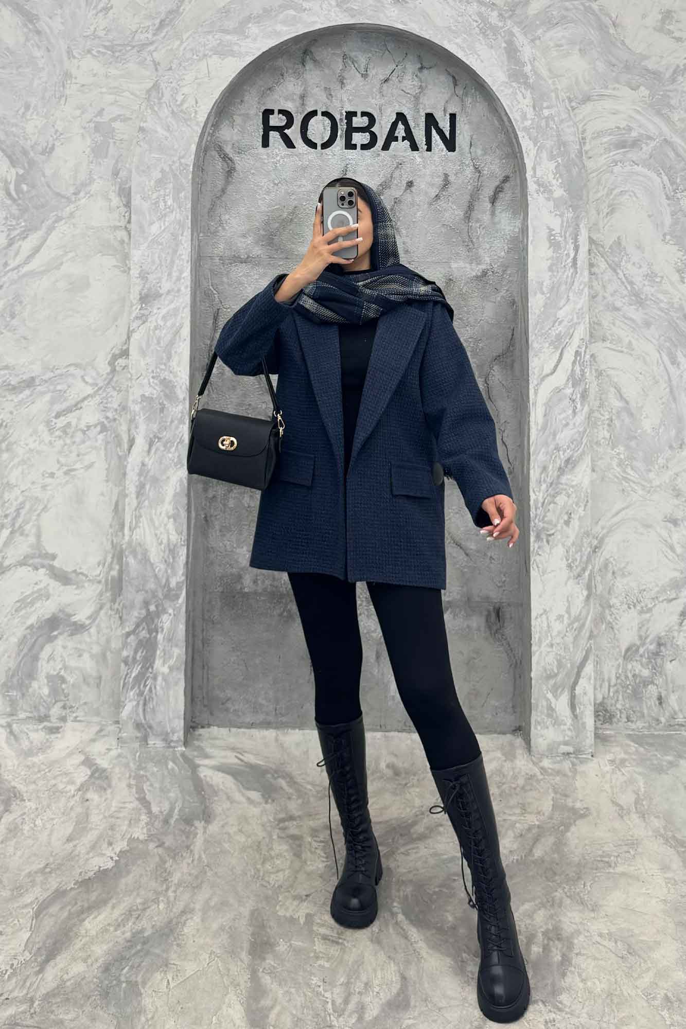 پالتو یقه انگلیسی توییت پشمی آستردار