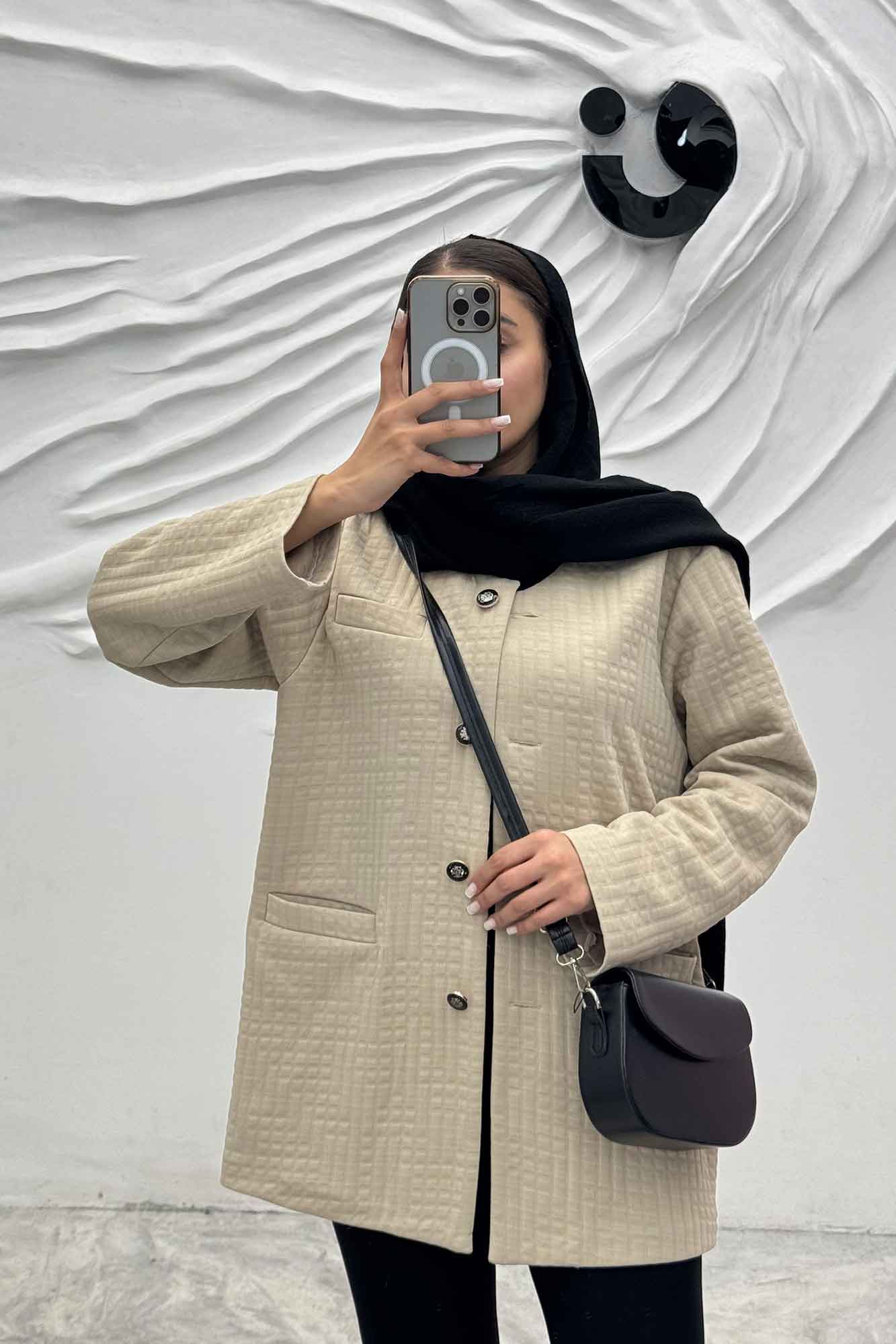 کت یقه گرد سه جیب فیتیله طرح مربع