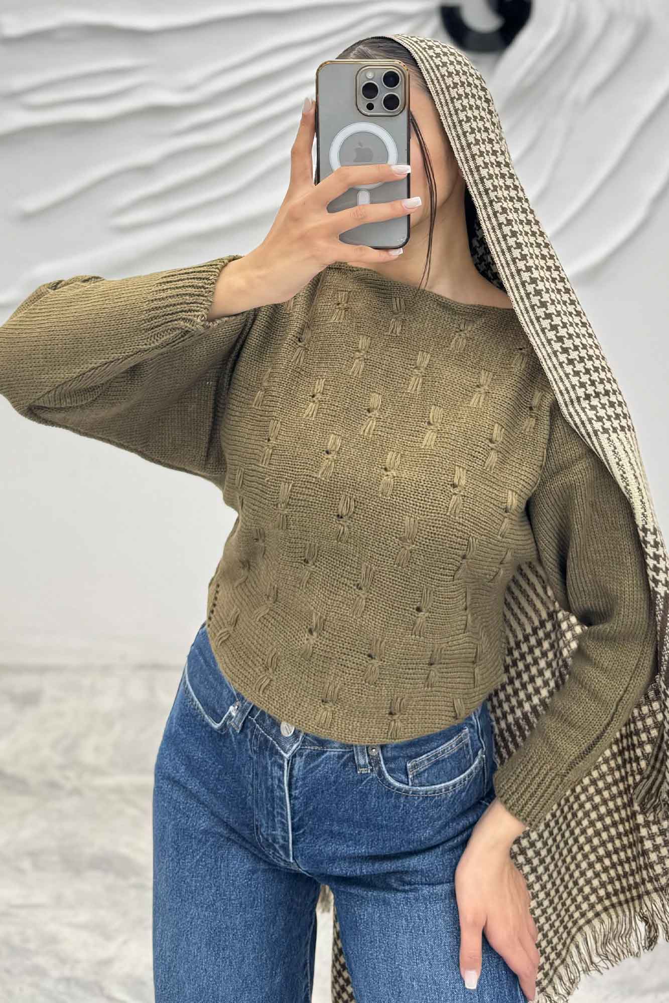 بلوز کراپ طرح پروانه AF