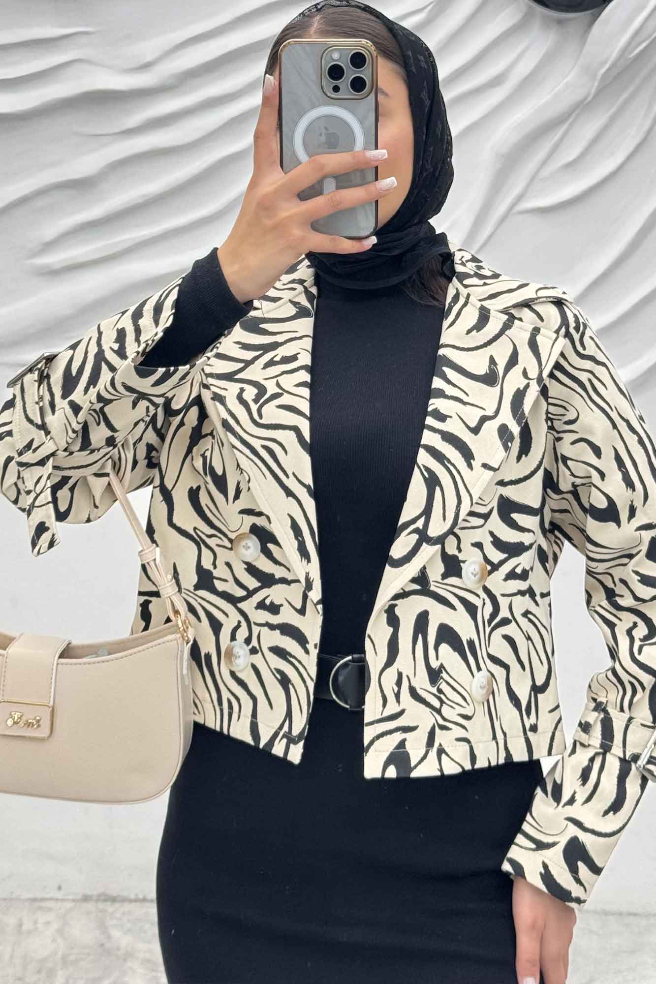 کراپ کت آستین سگک کتان چاپی