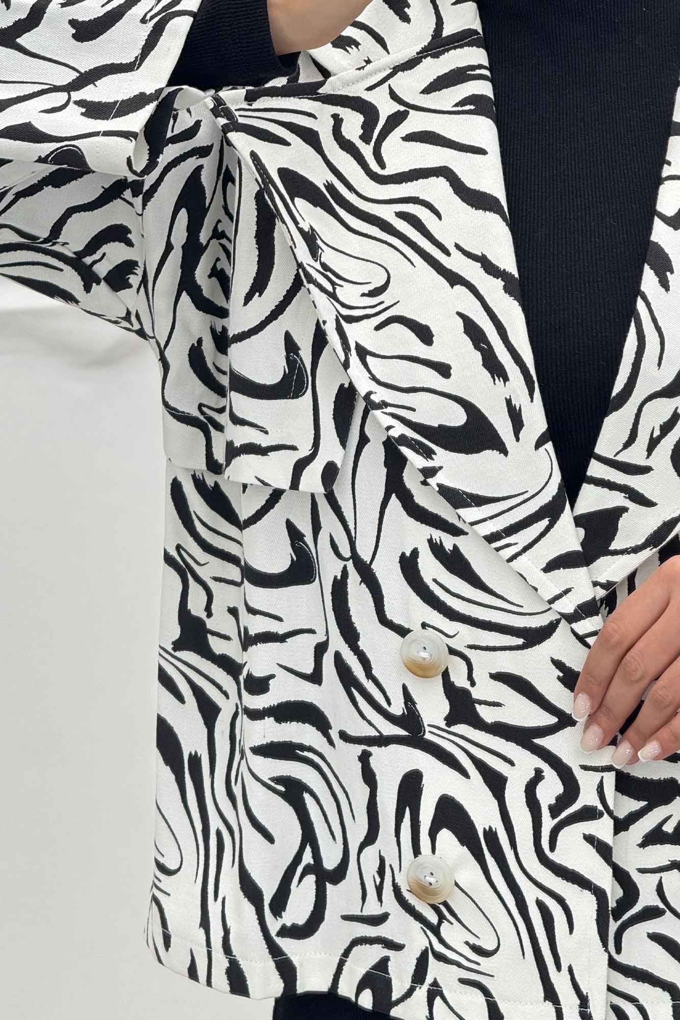 کت پاییزه چهار دکمه طرح ژیله کتان چاپی