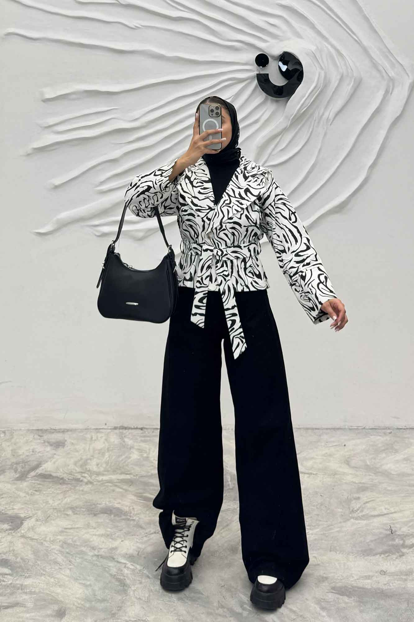 کت پاییزه دو دکمه کتان چاپی کمربنددار