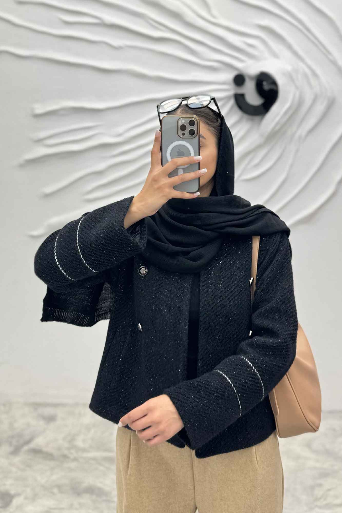 کت لمزور چهار دکمه خرجکار هانیس