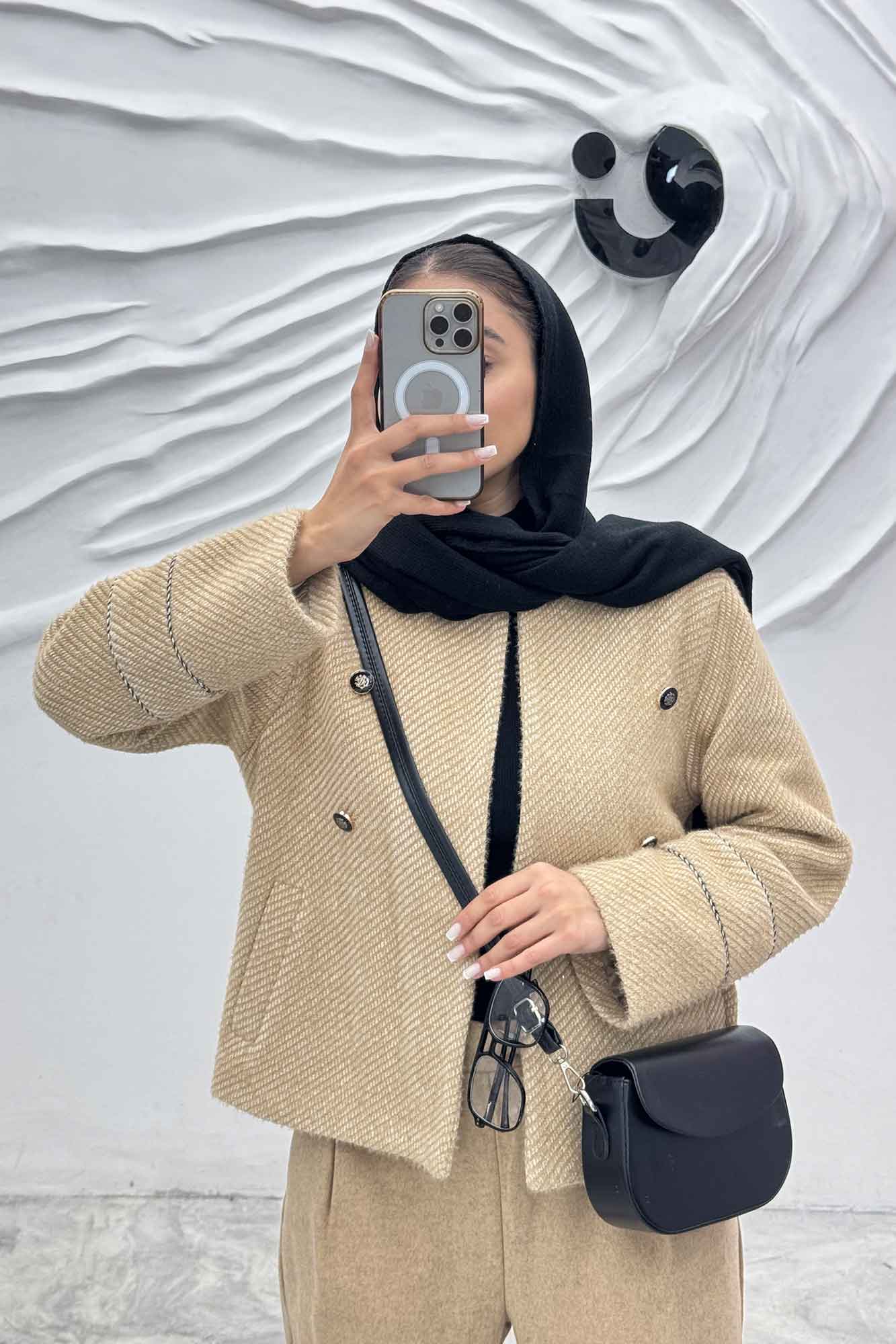 کت لمزور چهار دکمه خرجکار هانیس