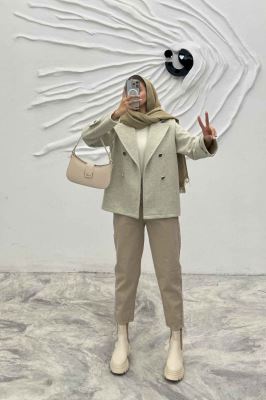 پالتو یقه انگلیسی پهن فوتر جناقی