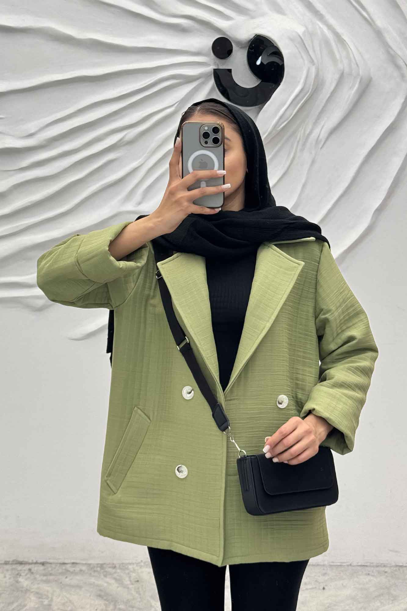 مانتو پاییزه فیتیله چهار دکمه نگین