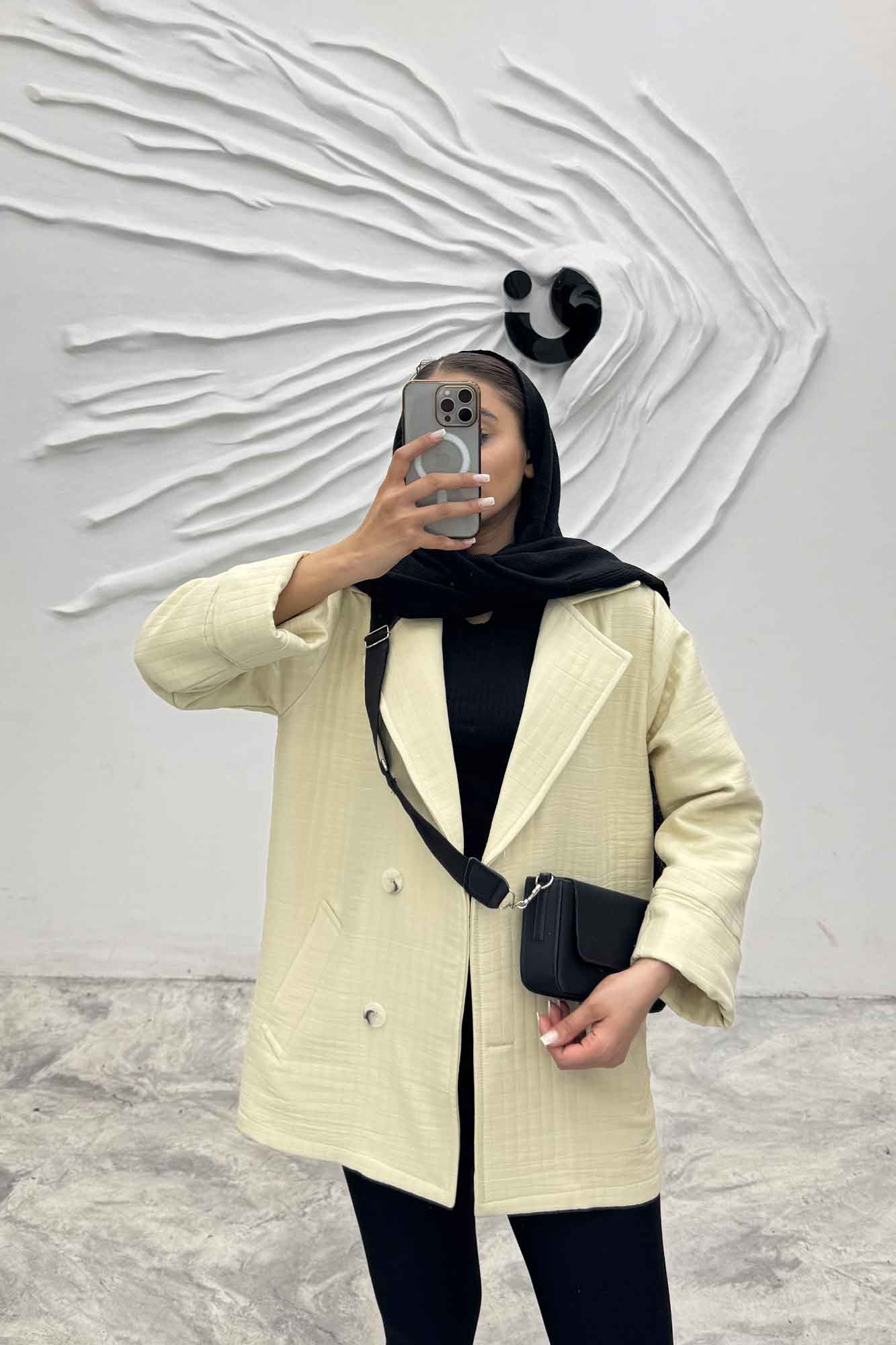 مانتو پاییزه فیتیله چهار دکمه نگین