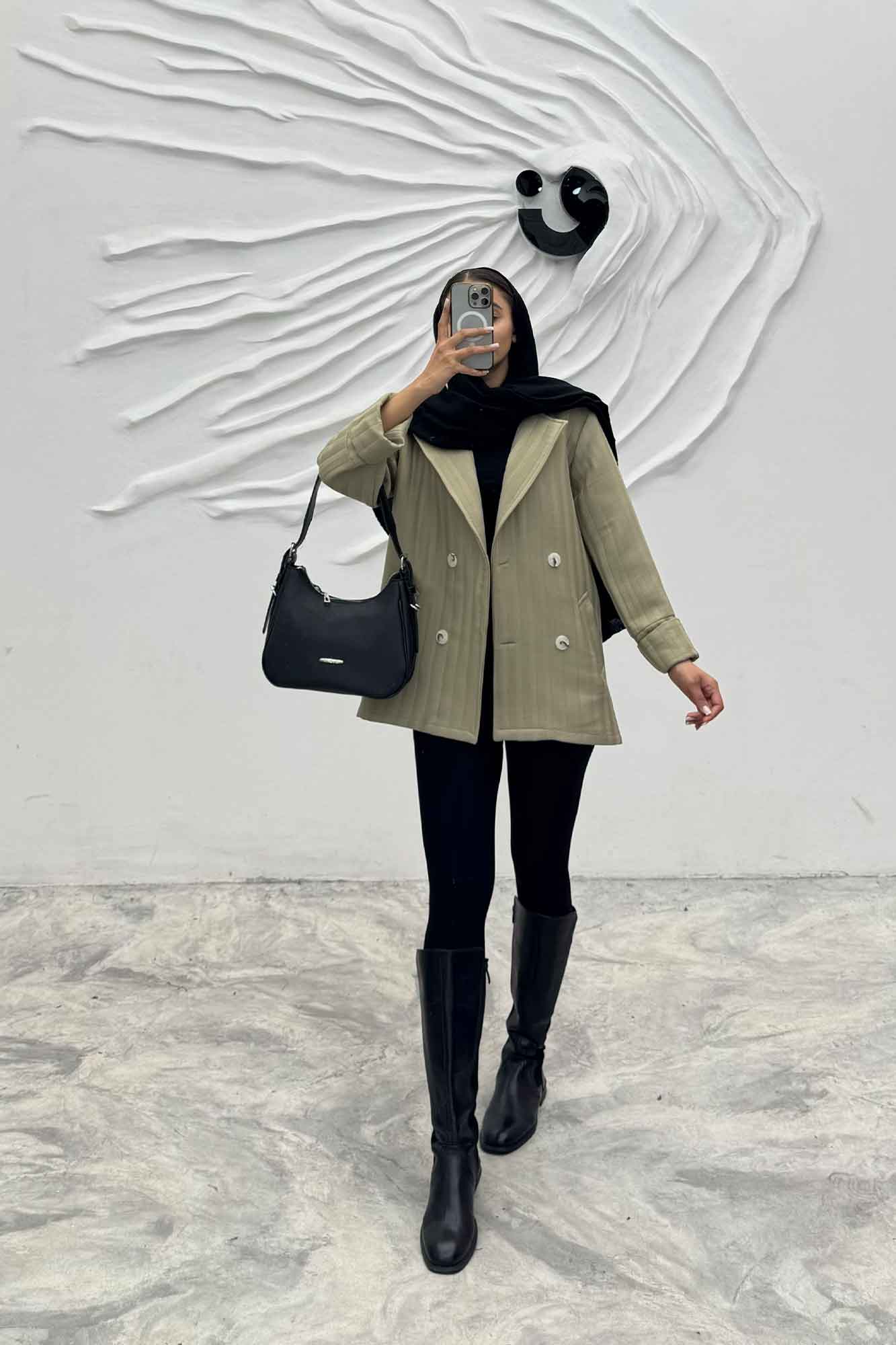 مانتو پاییزه فیتیله چهار دکمه نگین