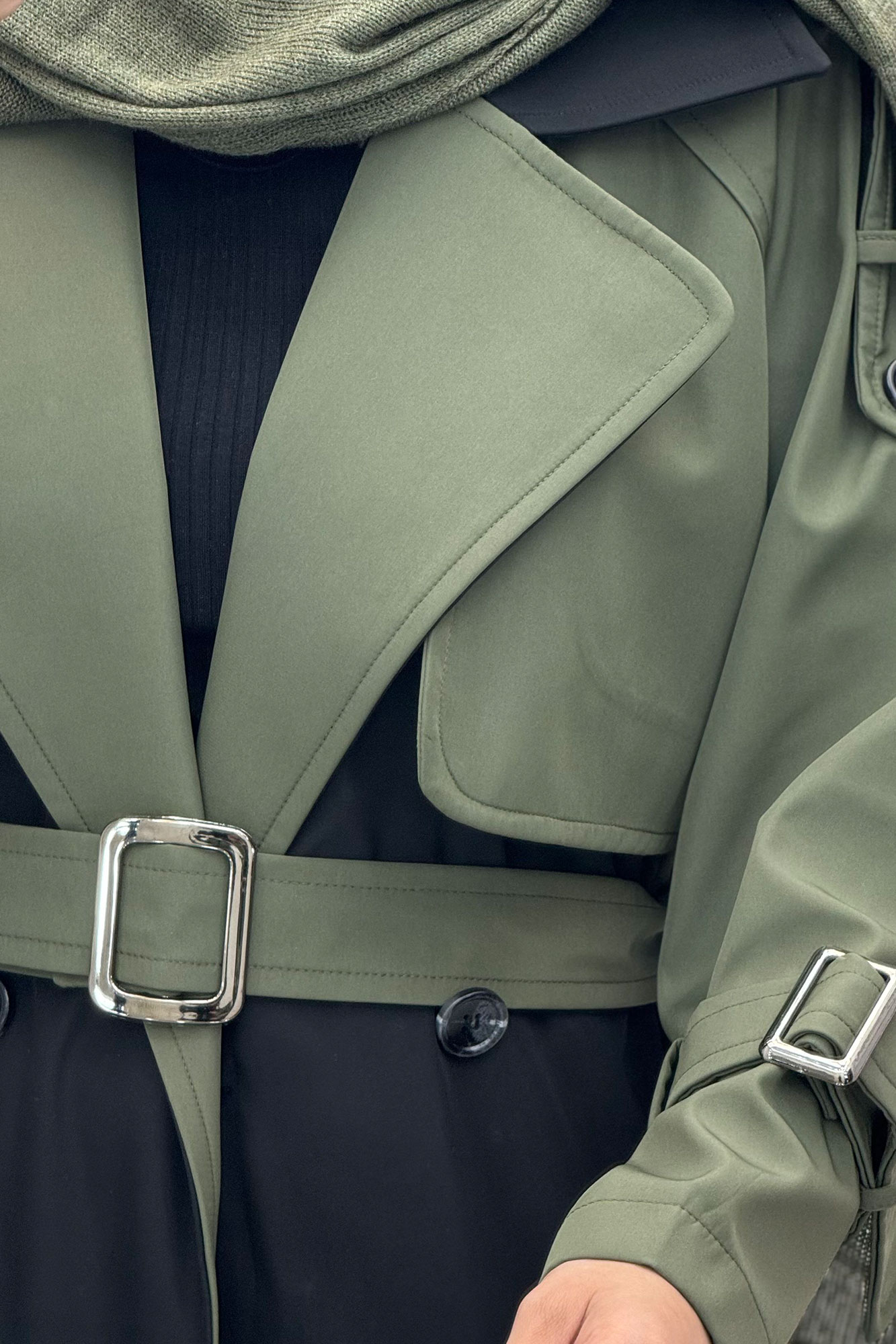 بارانی بلند دو رنگ سانتانا طرح جلیقه فرینام