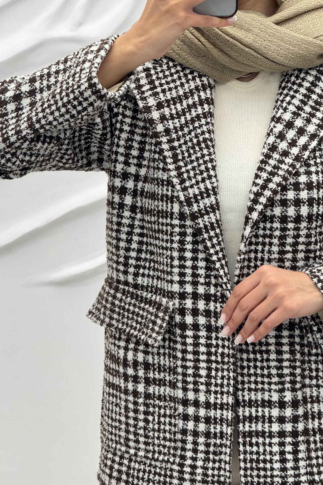 کت پشمی طرح دار دو جیب پاکتی R