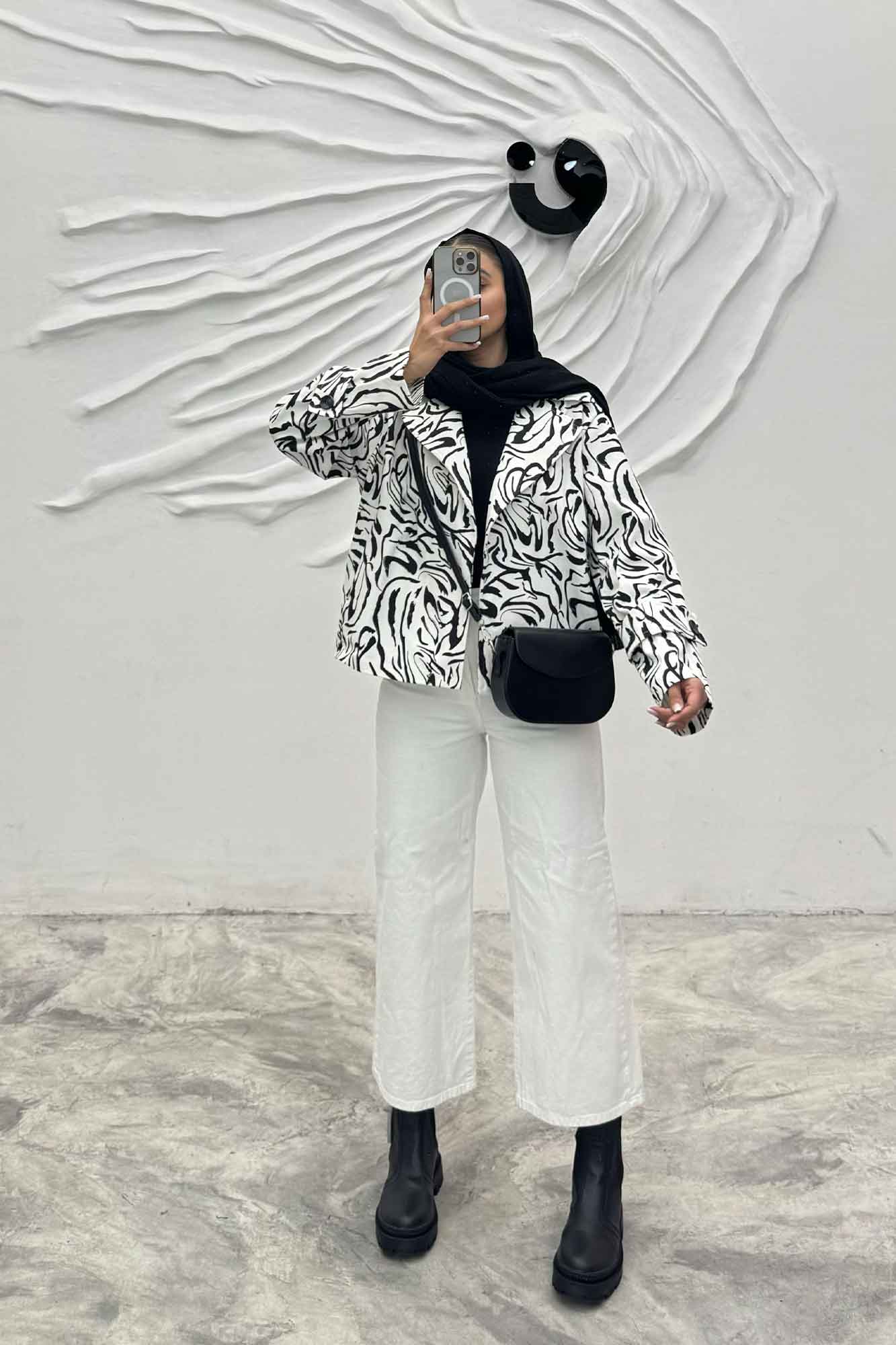 کت کوتاه مینیمال کتان چاپی