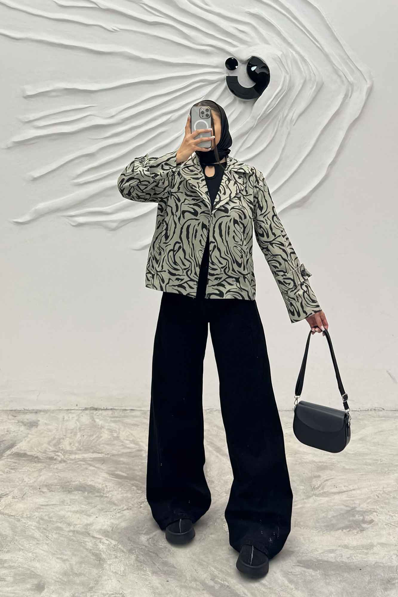 کت کوتاه مینیمال کتان چاپی