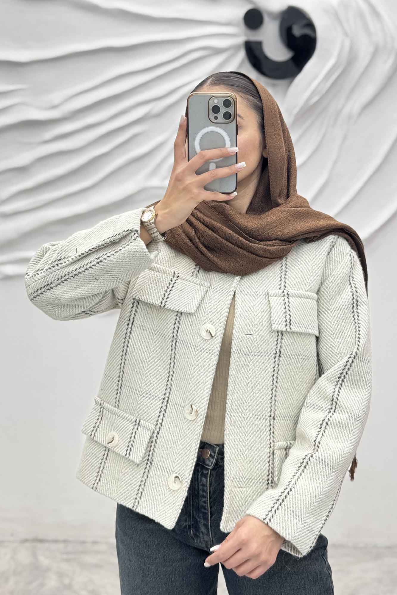 کت کوتاه چهار در جیب پشمی طرح دار R