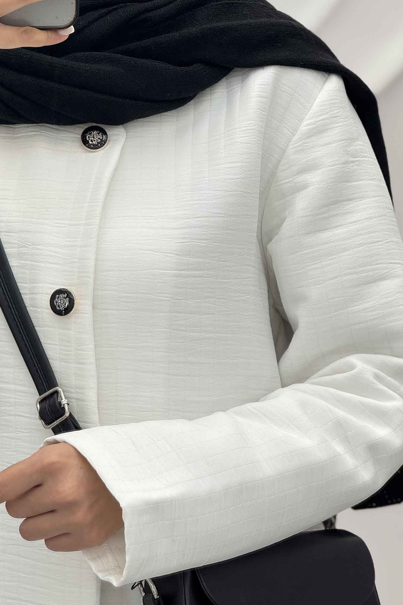 کت یقه گرد طرح جیب فریال مایسا