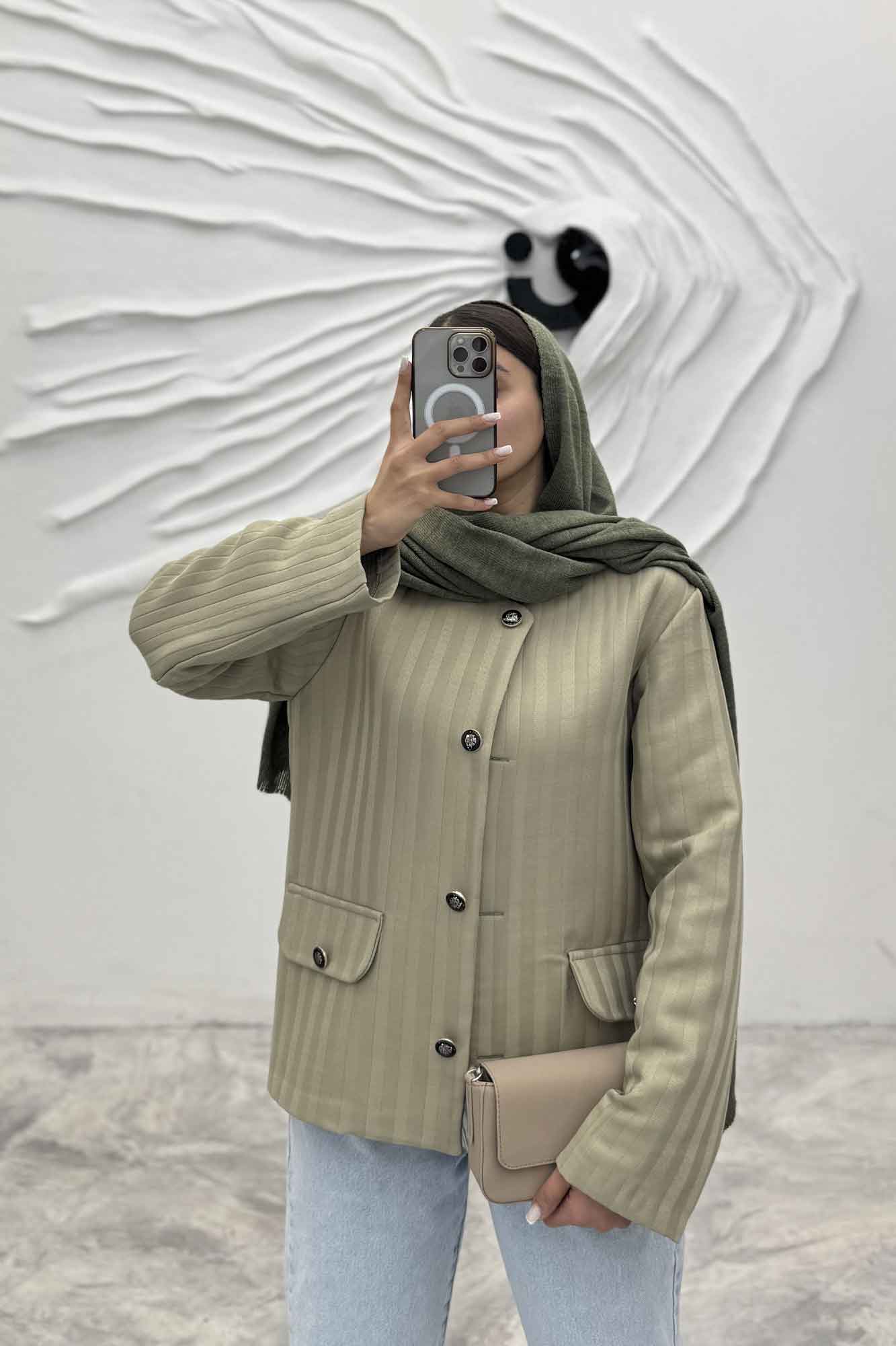 کت یقه گرد طرح جیب فریال مایسا