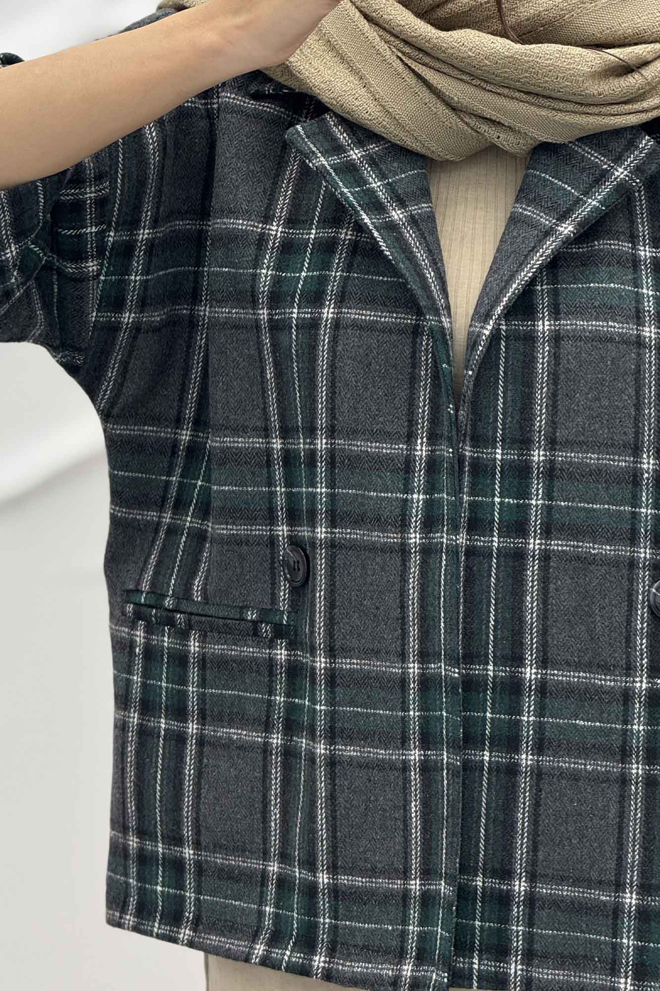 کت آستین سه رب پشمی آستردار دو دکمه