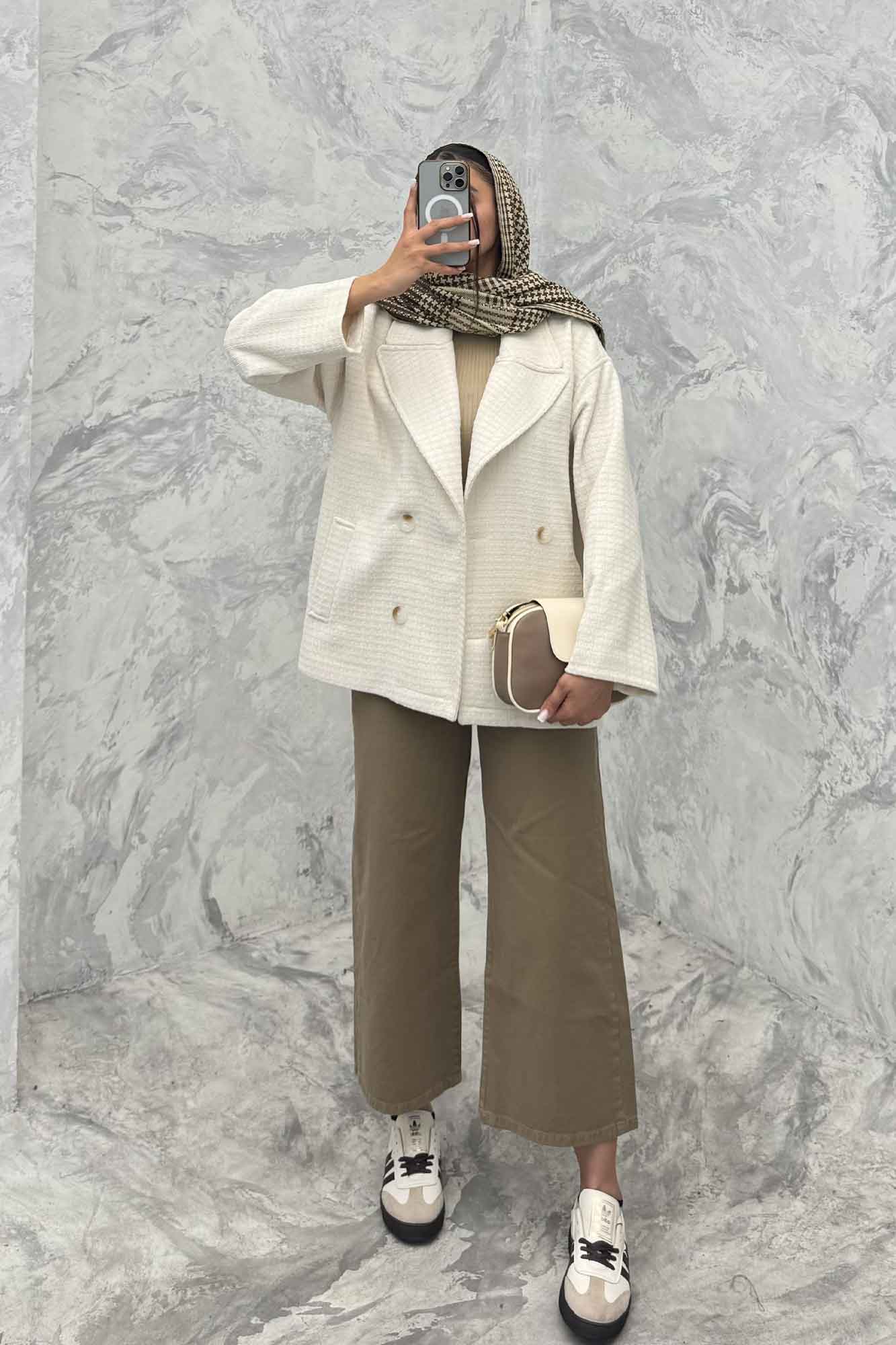 کت آستردار لمزور مخملی لیلی