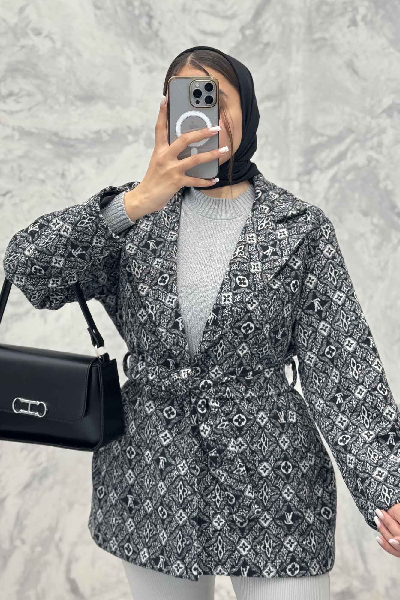 کت فوتر طرح دار یقه انگلیسی