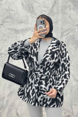 کت فوتر طرح دار یقه انگلیسی