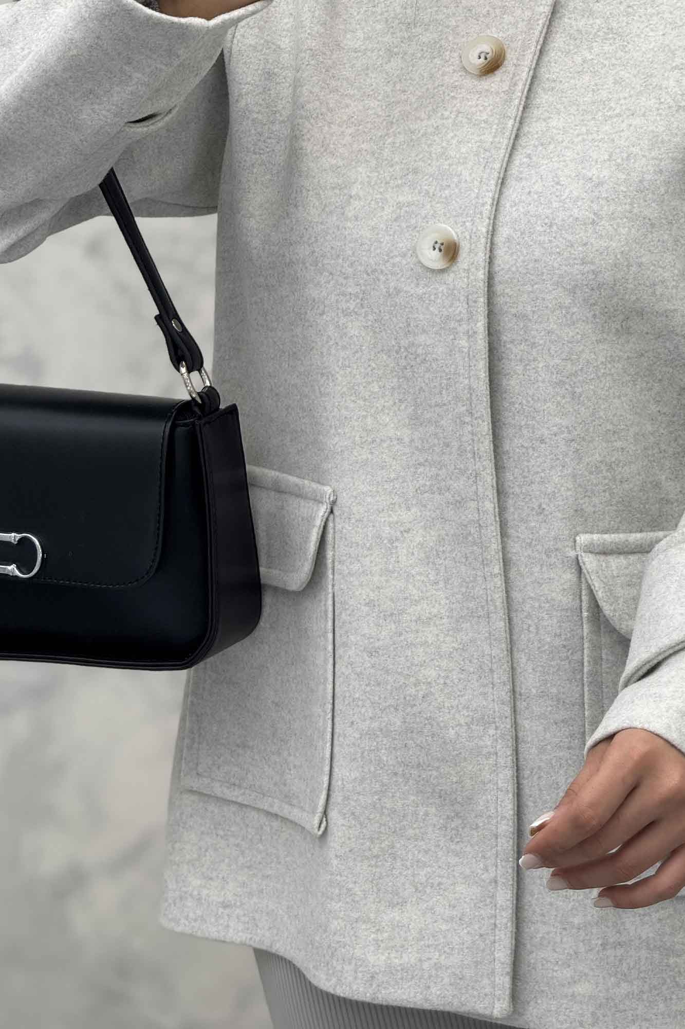 کت فوتر دو دکمه عمودی آویسا