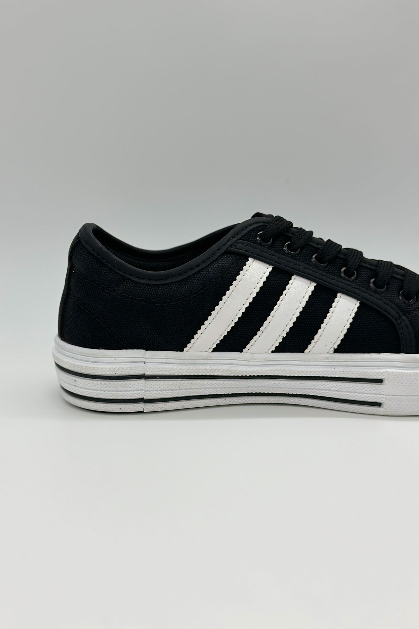 کتانی آدیداس سه خط بدرقه 13173